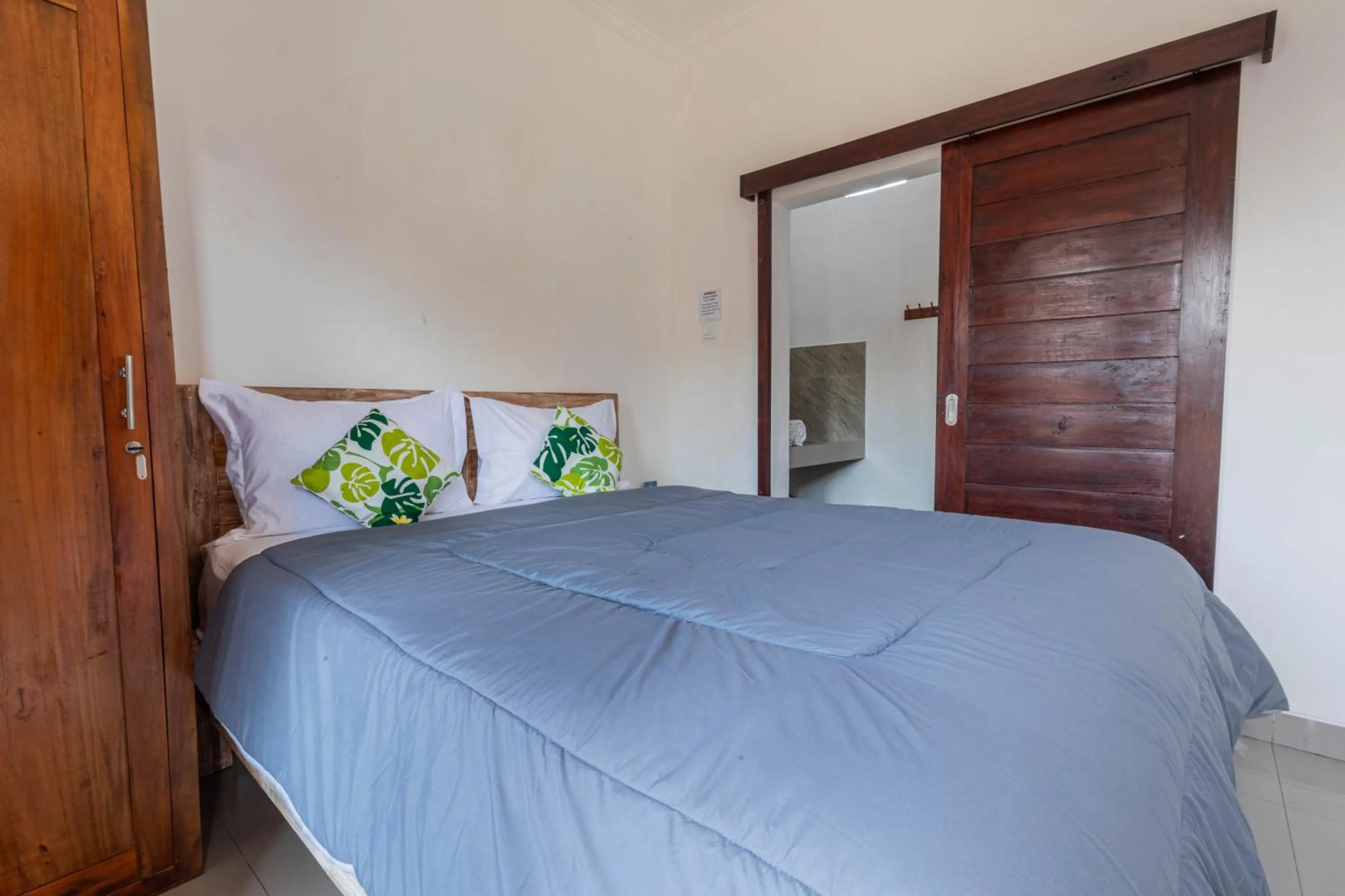 Bed in Bali DD homestay seminyak