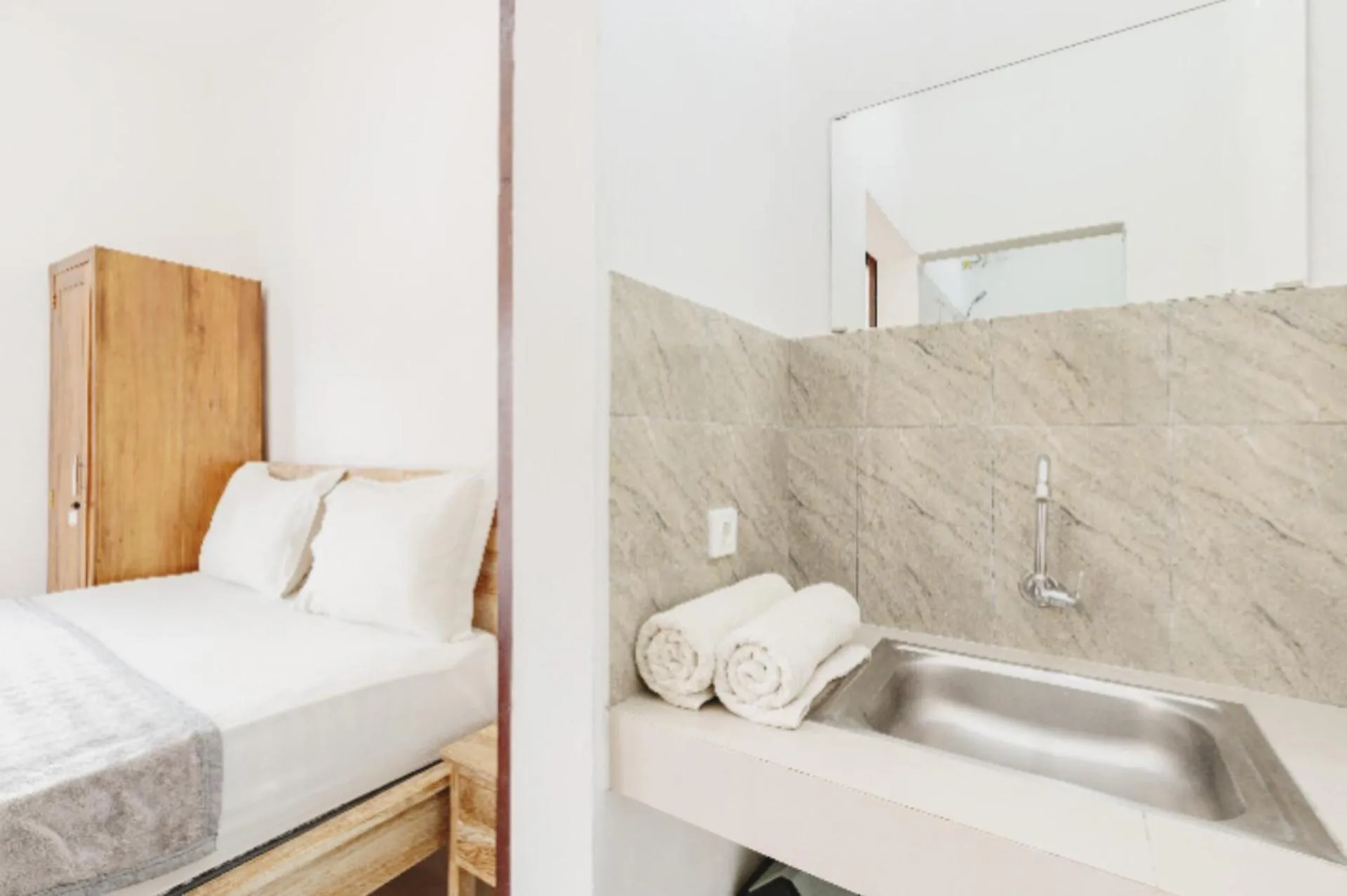 Bed in Bali DD homestay seminyak