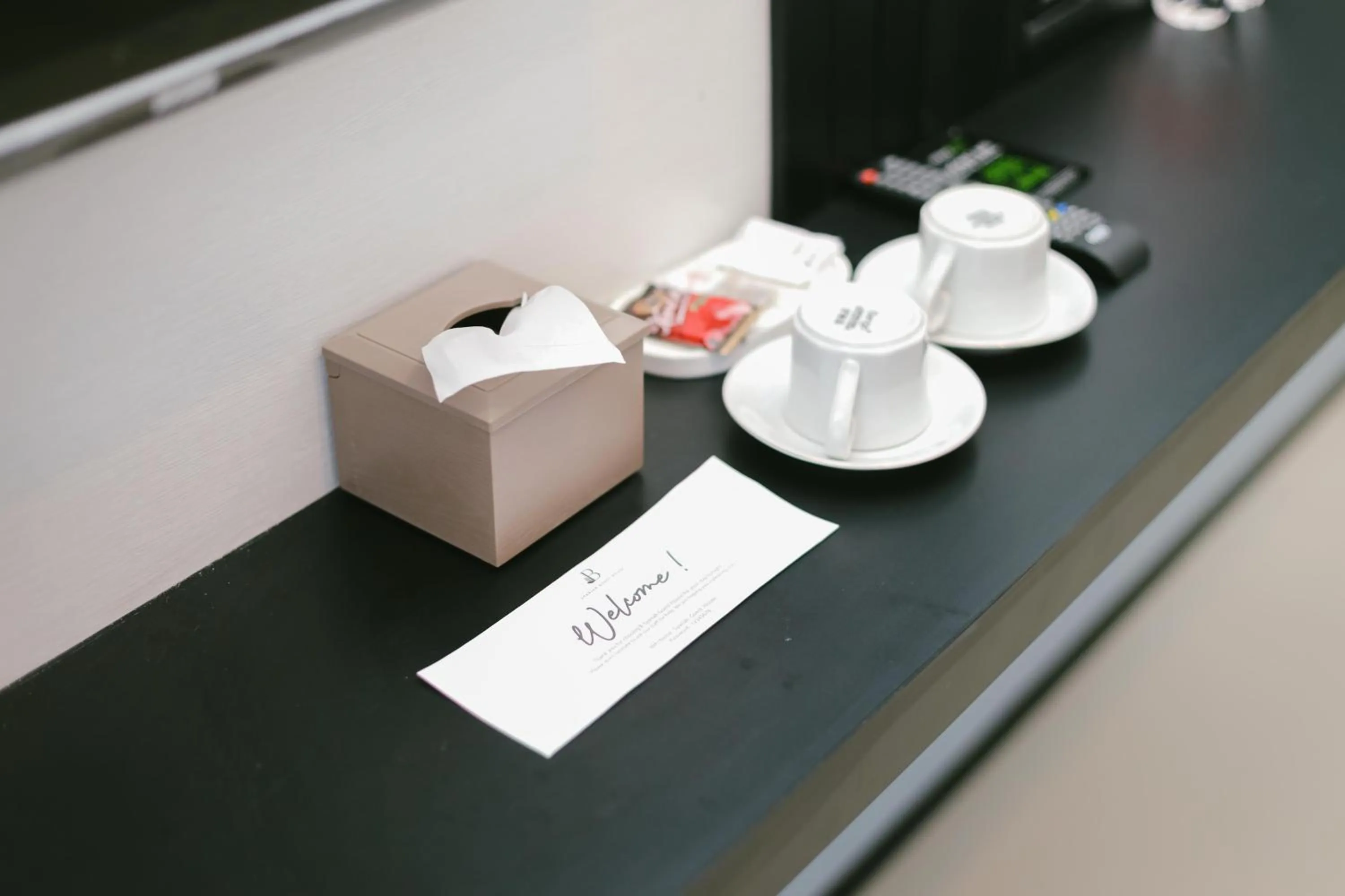 Coffee/tea facilities in Urbanview B Syariah Lumajang by RedDoorz