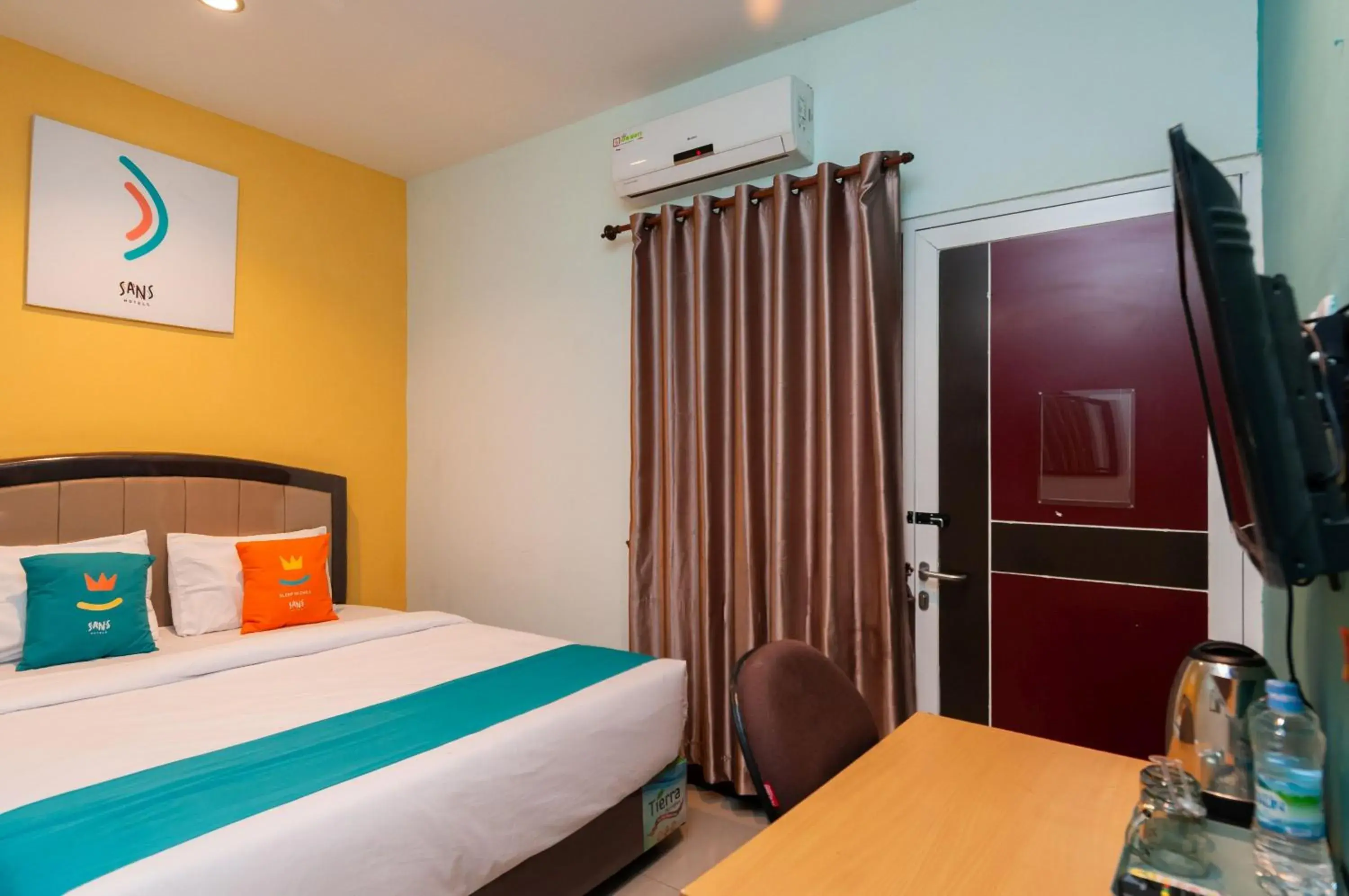 Bedroom, Bed in Sans Hotel Finest Medan Bedroom, Bed in Sans Hotel Finest Medan
