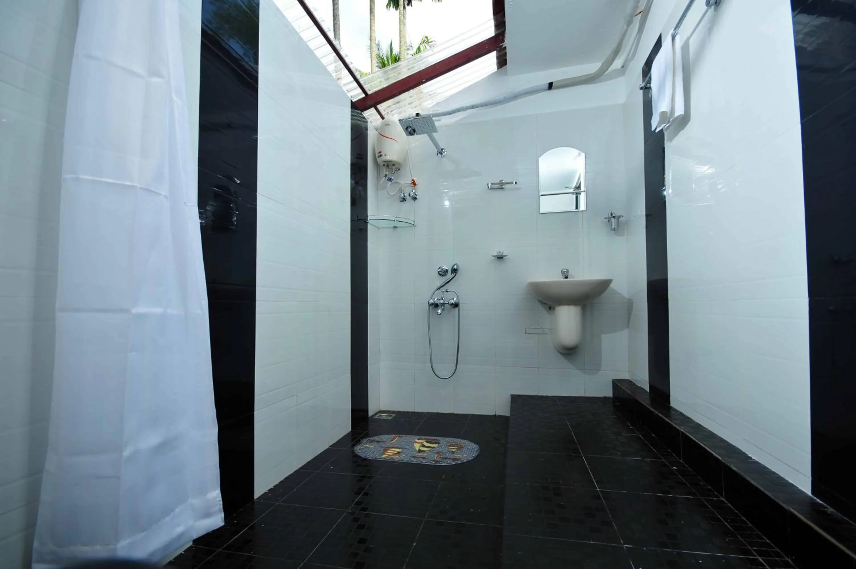 Bathroom in The Lake by Maat Hotels