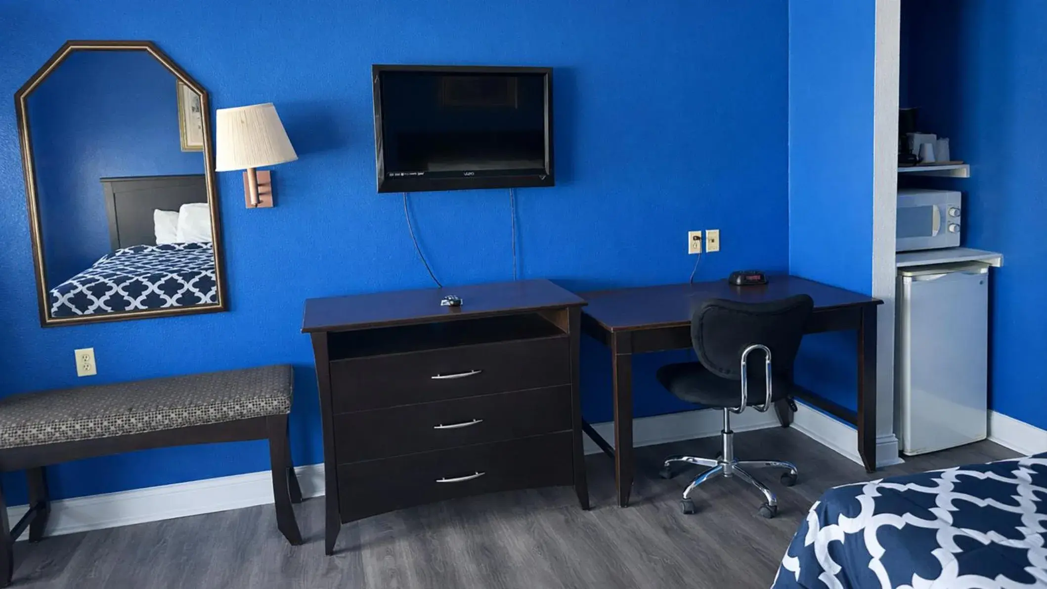 Bedroom, Bed in Apollo Lodge and RV Park Bedroom, Bed in Apollo Lodge and RV Park