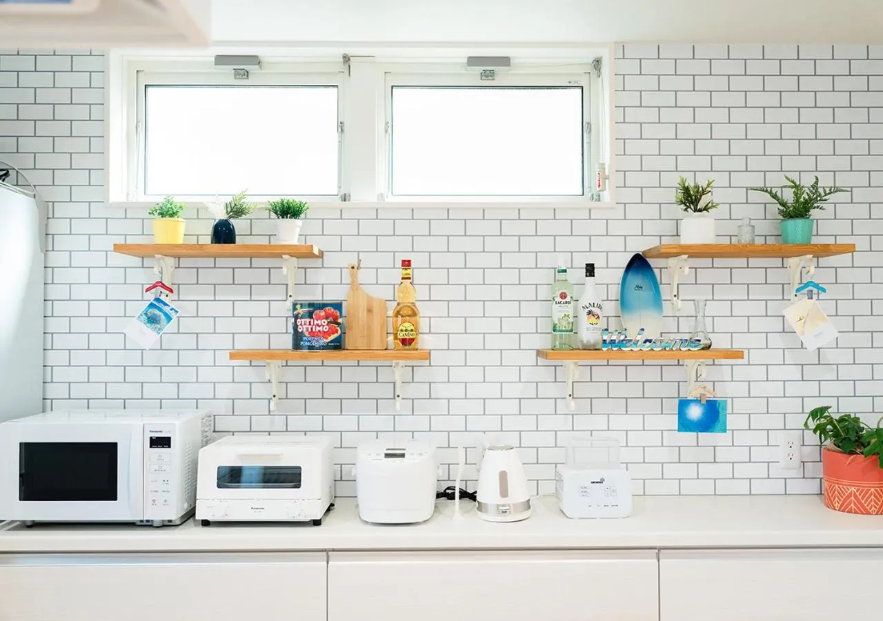 Kitchen or kitchenette in Villa Malibu Palm Springs Miyakojima Resort