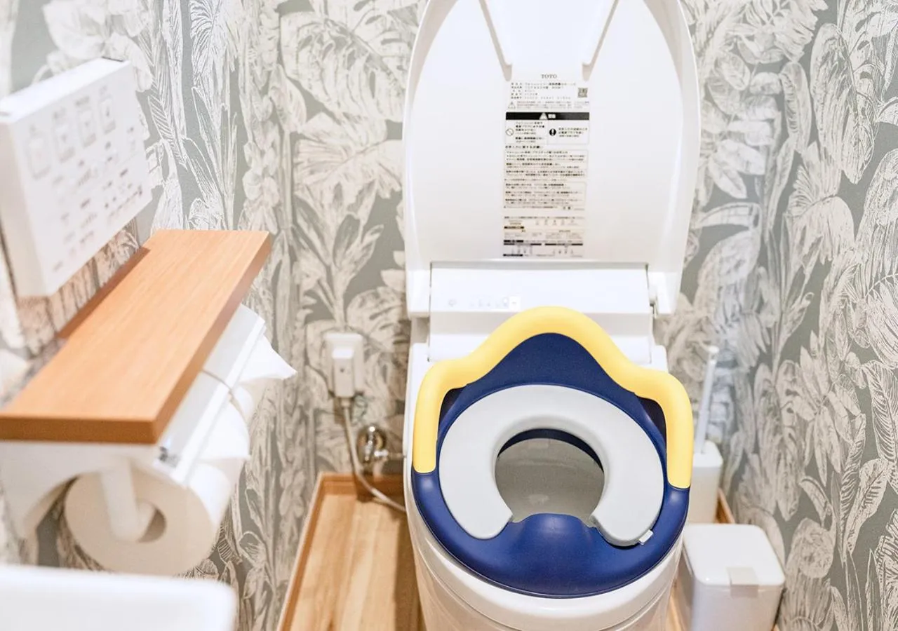 Toilet in Villa Malibu Palm Springs Miyakojima Resort