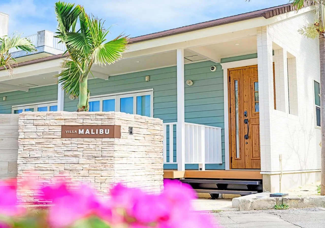 Property building in Villa Malibu Palm Springs Miyakojima Resort