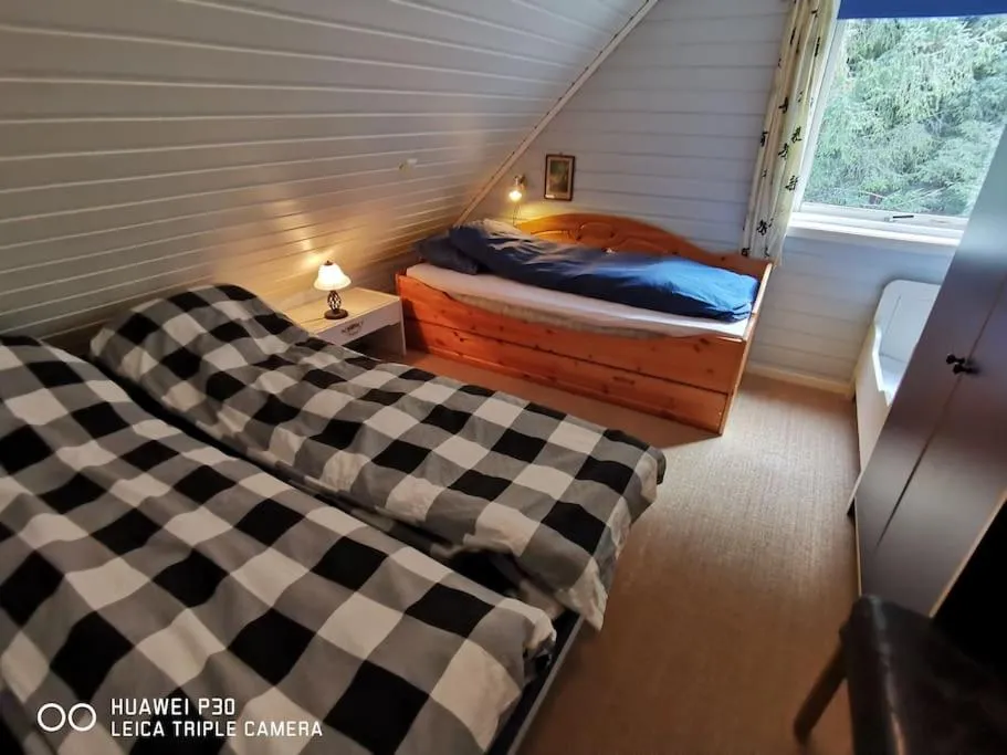 Topfloor Apartment Separate Entranc Nice view Stord