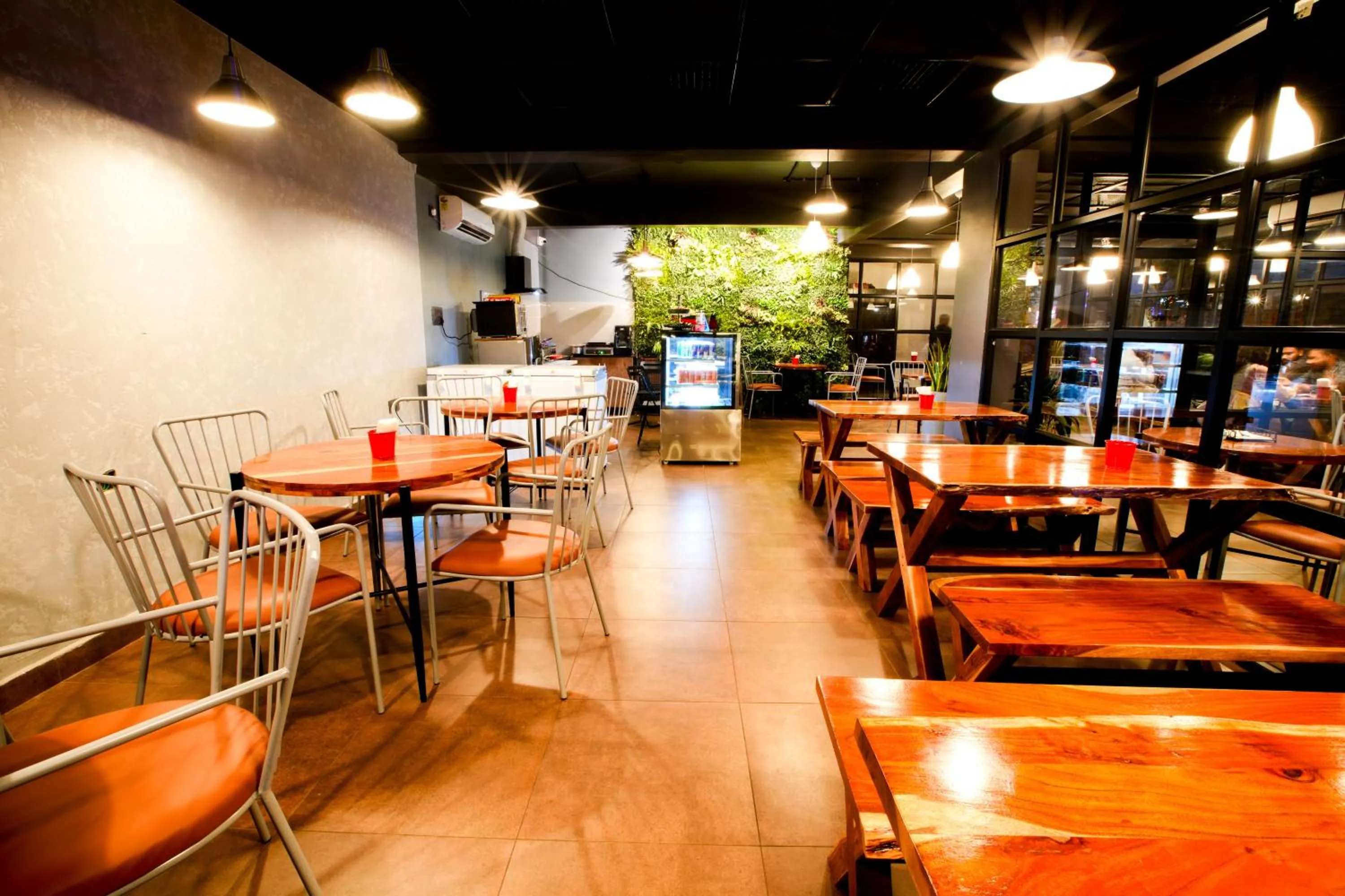 Restaurant/places to eat in La Hometel Hotel - HITECH City Hyderabad