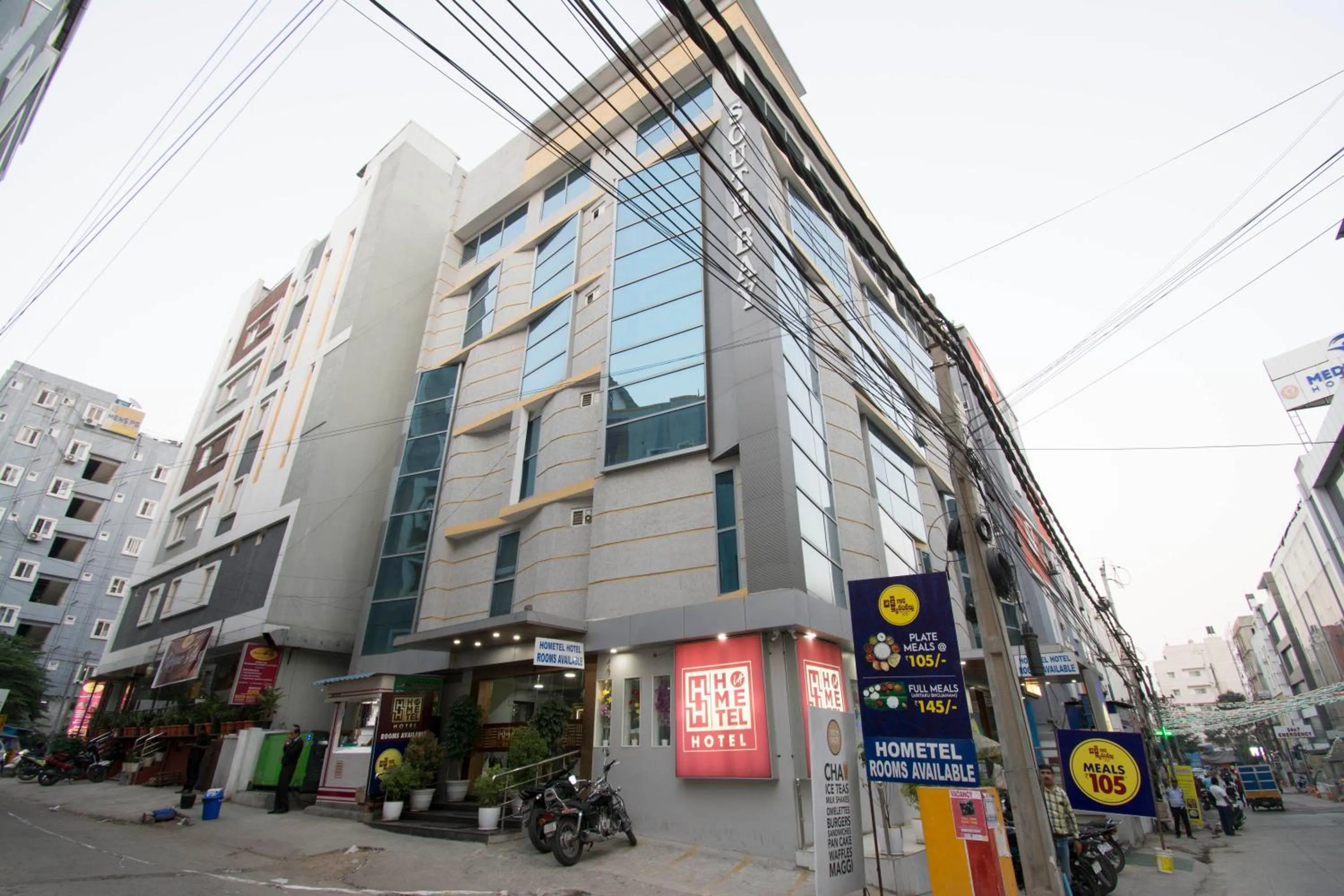 Facade/entrance in La Hometel Hotel - HITECH City Hyderabad