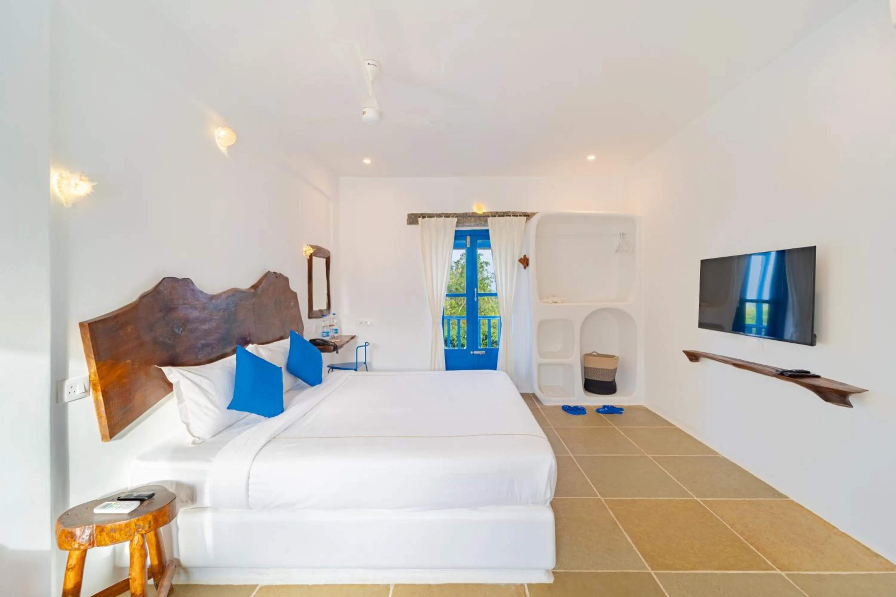 Photo of the whole room, Bed in Conch Resort Luxury Private Pool Suites