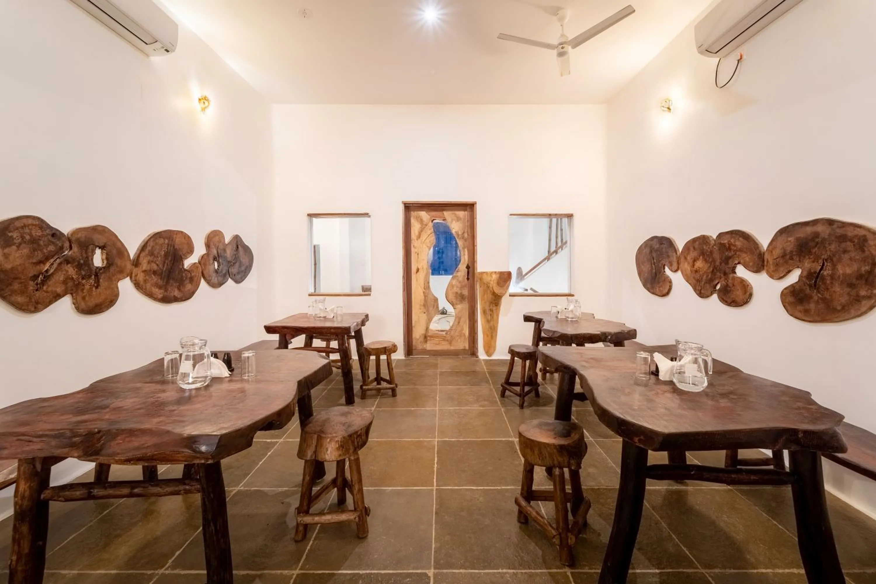 Restaurant/places to eat in Conch Resort Luxury Private Pool Suites