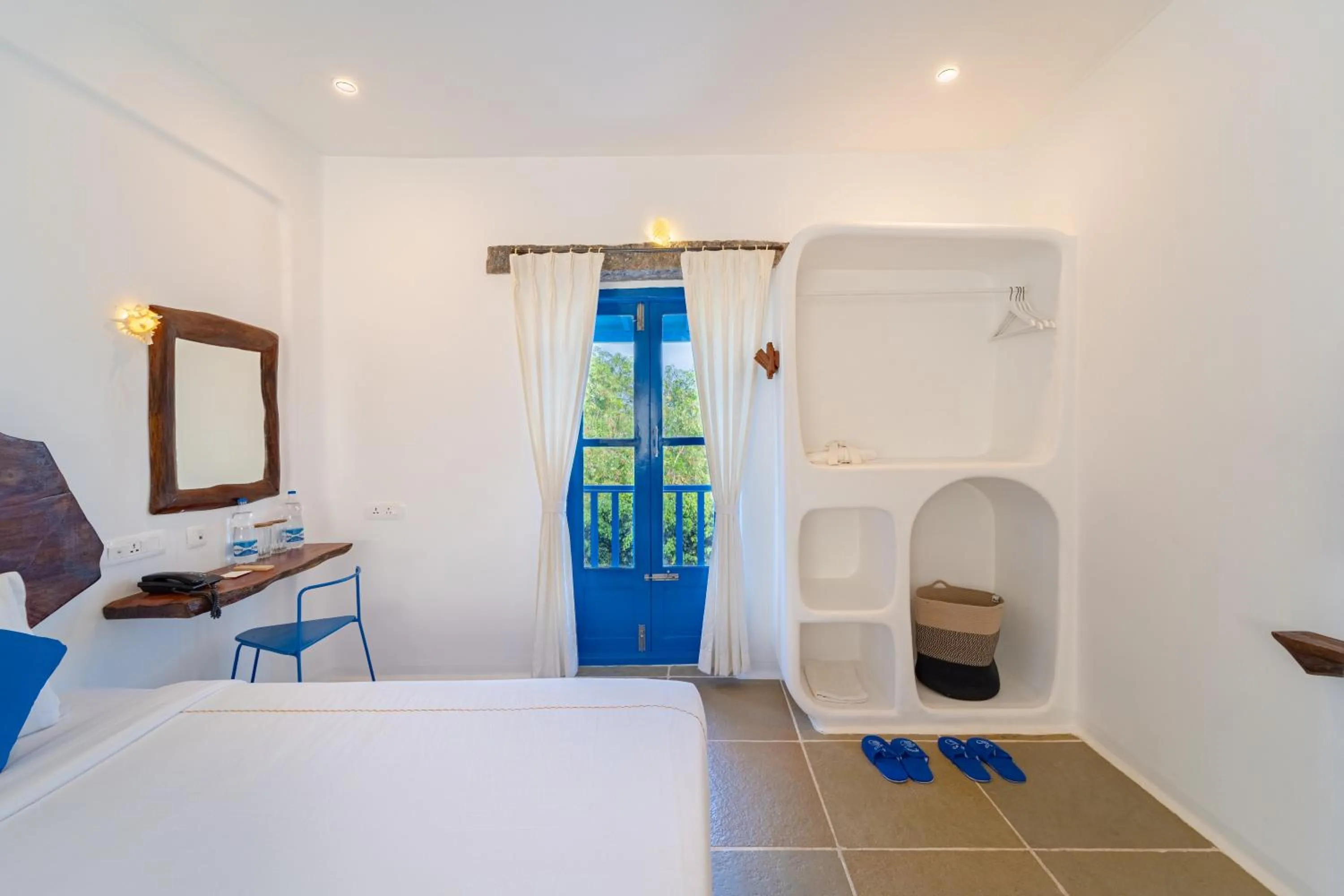 wardrobe, Bed in Conch Resort Luxury Private Pool Suites