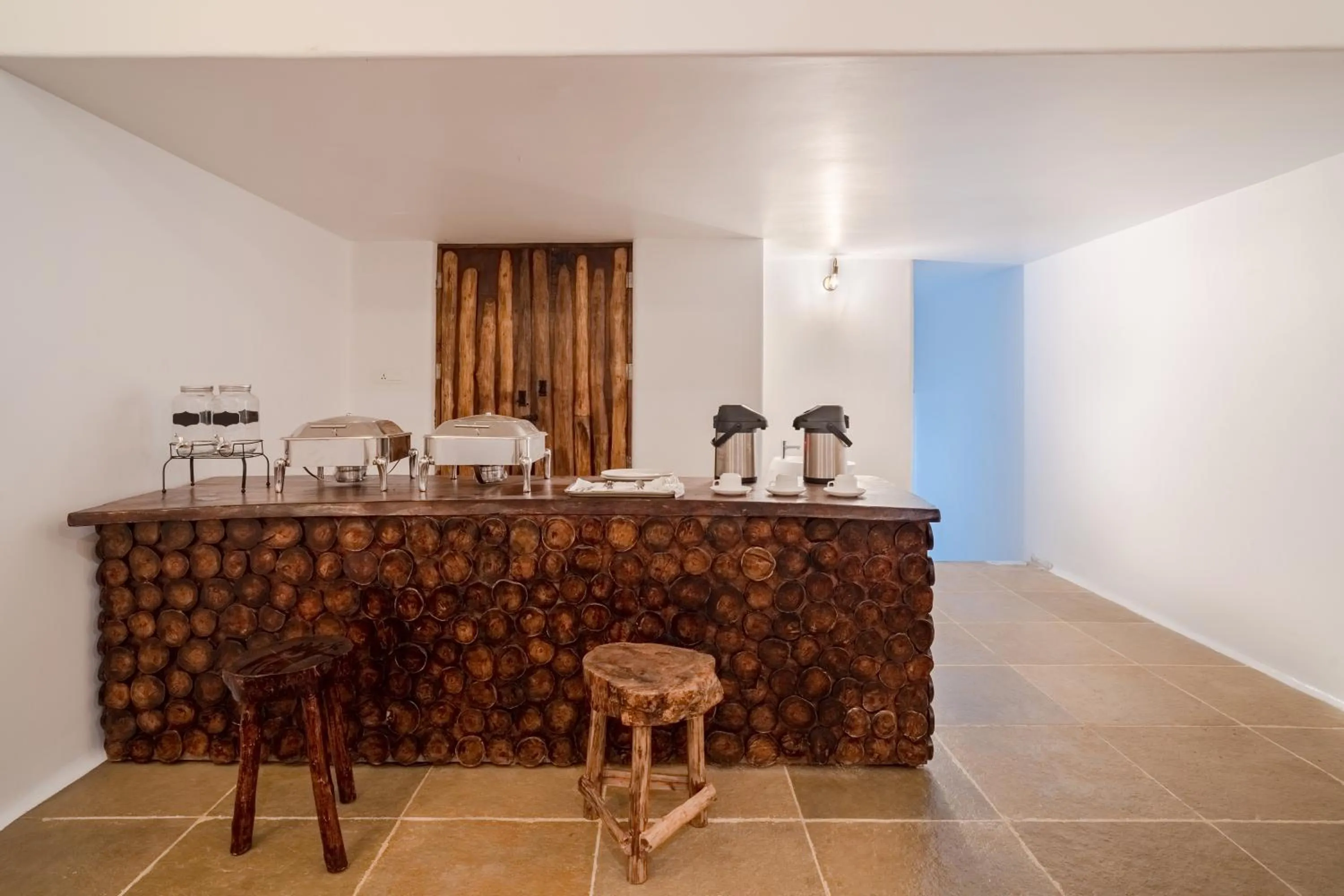 Restaurant/places to eat in Conch Resort Luxury Private Pool Suites