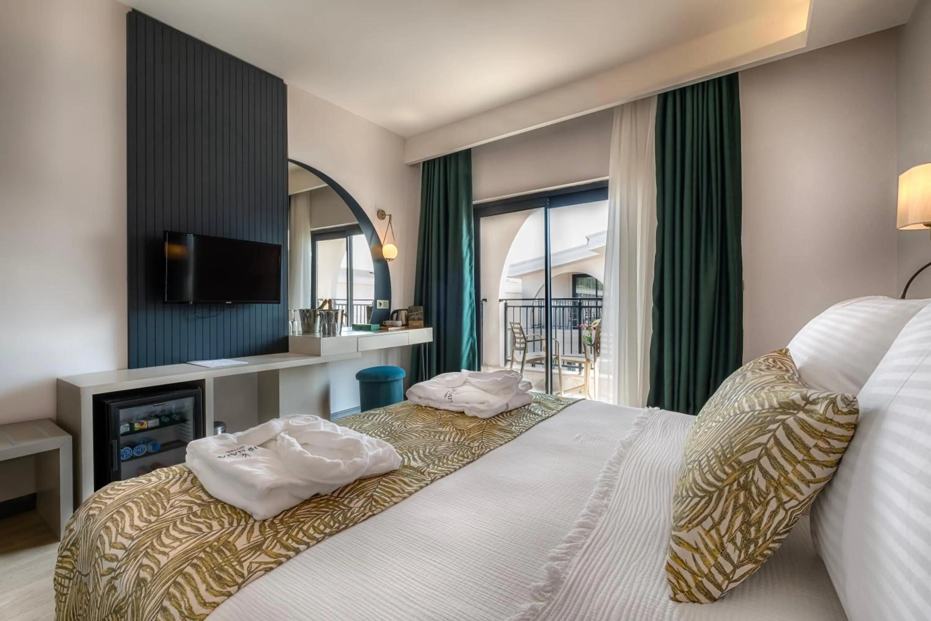 Bed in La Benata Beach Hotel