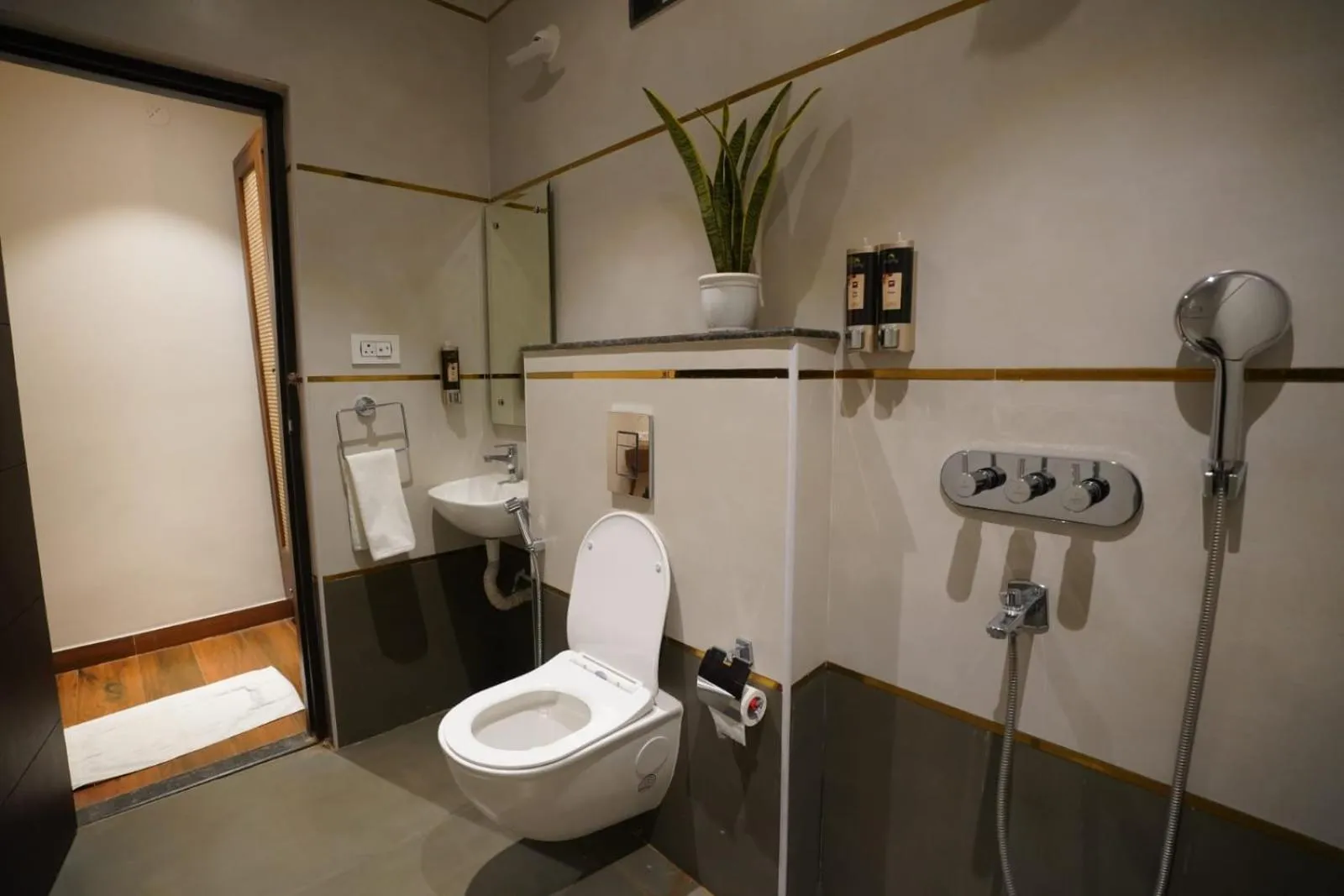 Farm Stay Resort - Shamirpet, Hyderabad