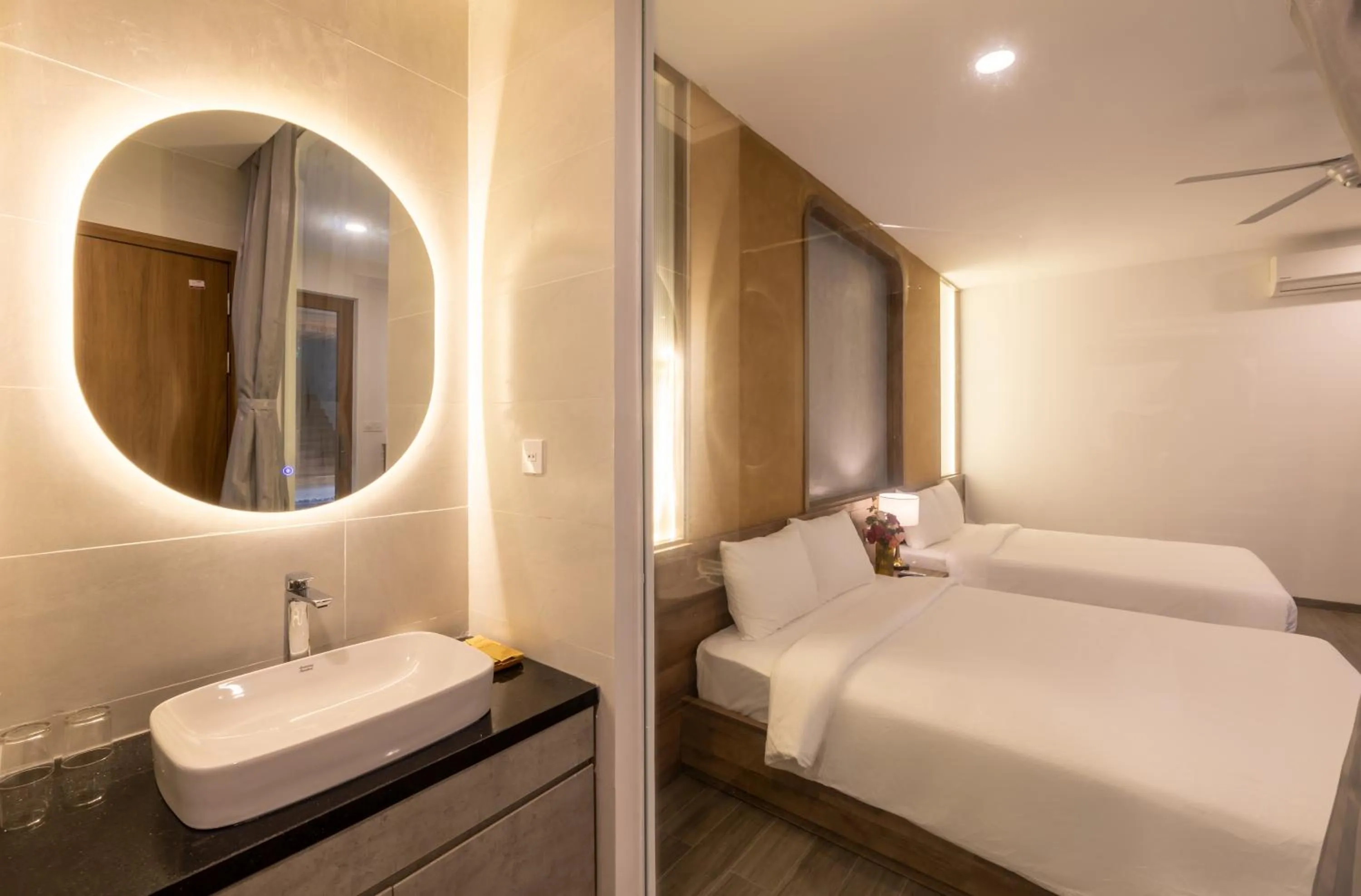 Bed in Moon Sun Boutique Villa Hotel