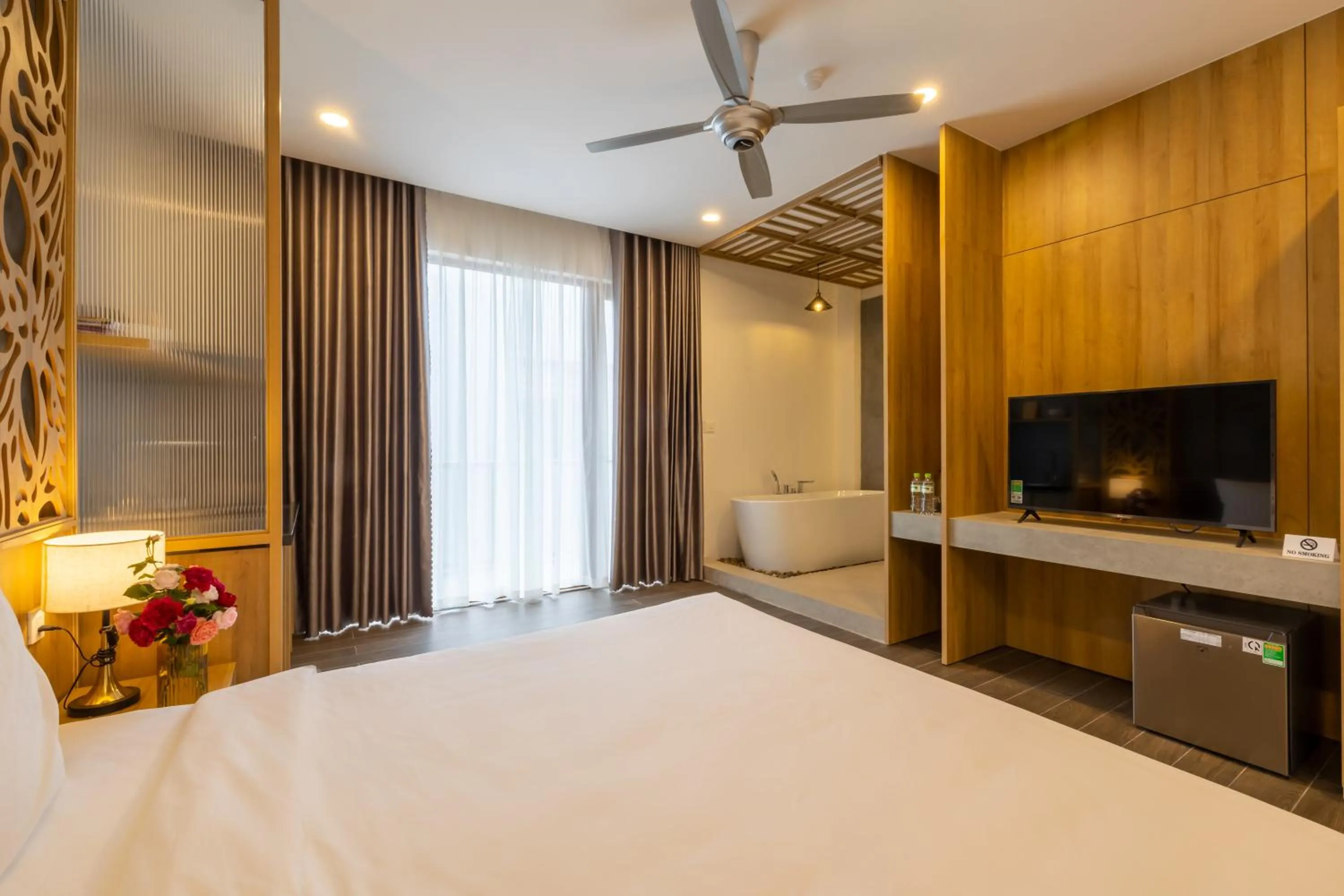 Bed in Moon Sun Boutique Villa Hotel