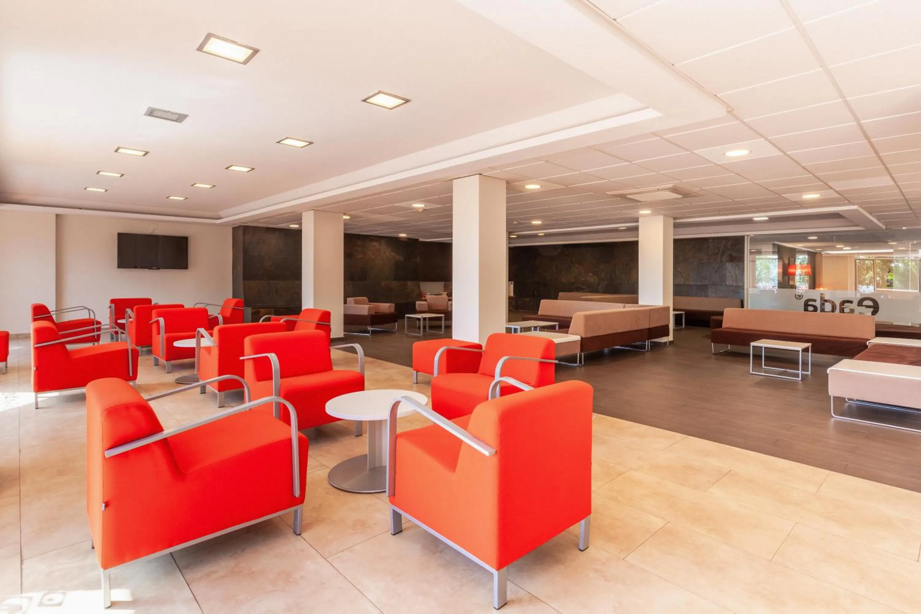 Lounge or bar in Checkin Montserrat