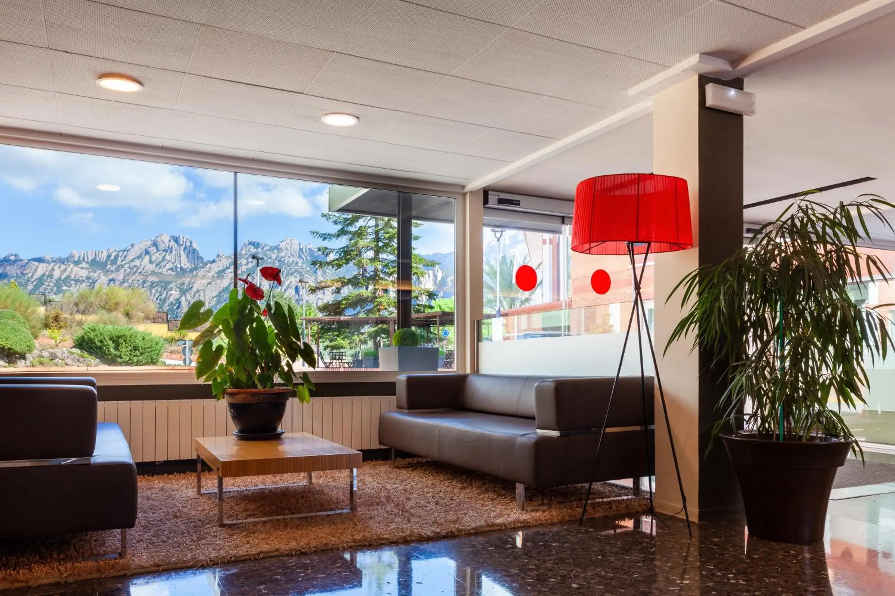 Lobby or reception in Checkin Montserrat Lobby or reception in Checkin Montserrat