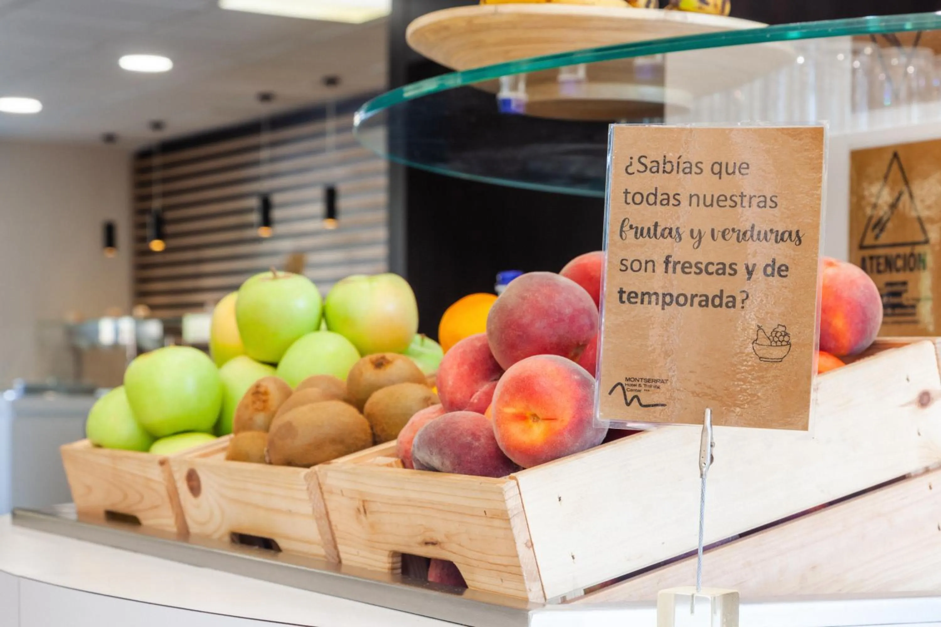 Buffet breakfast in Checkin Montserrat