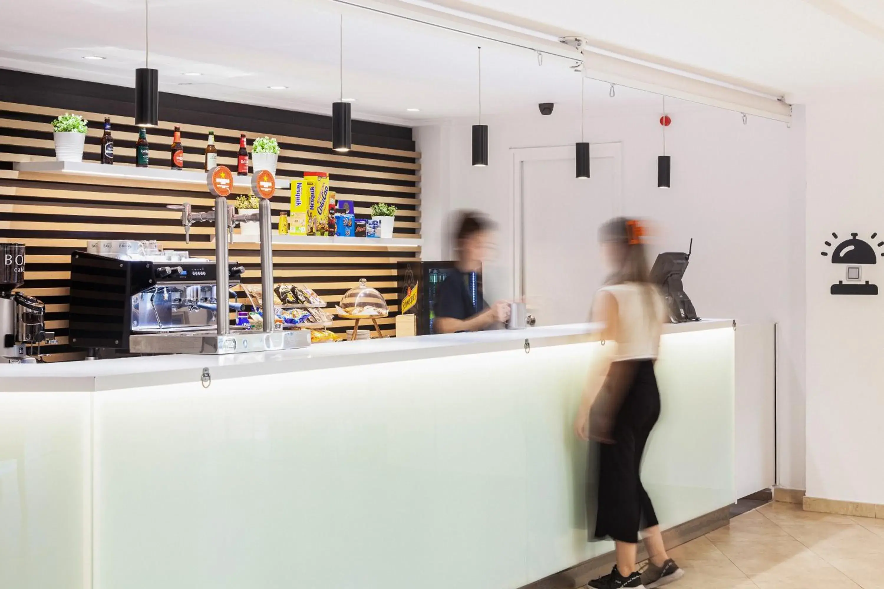 Lounge or bar in Checkin Montserrat Lounge or bar in Checkin Montserrat