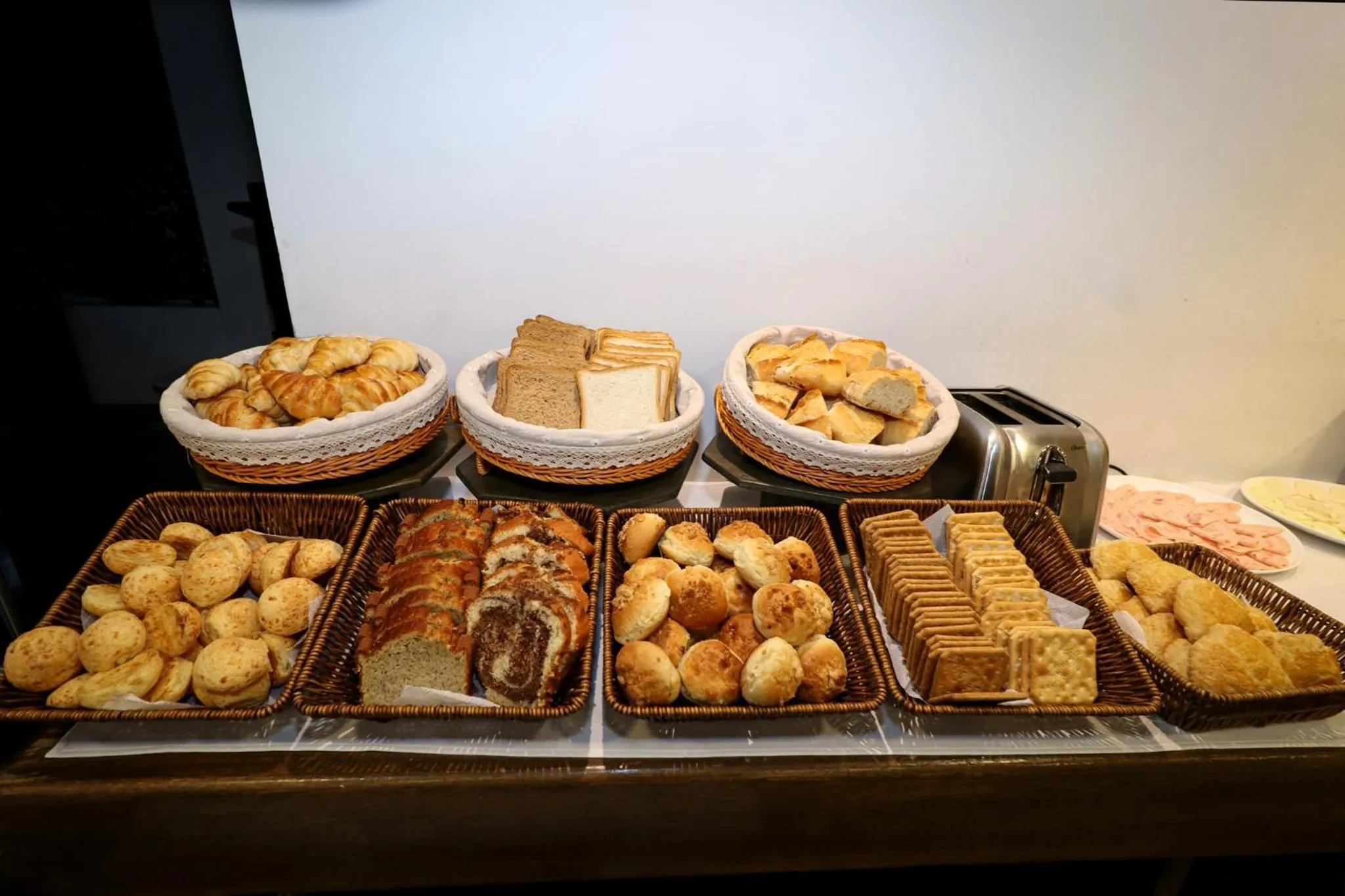 Buffet breakfast in Madero Hotel & Suites