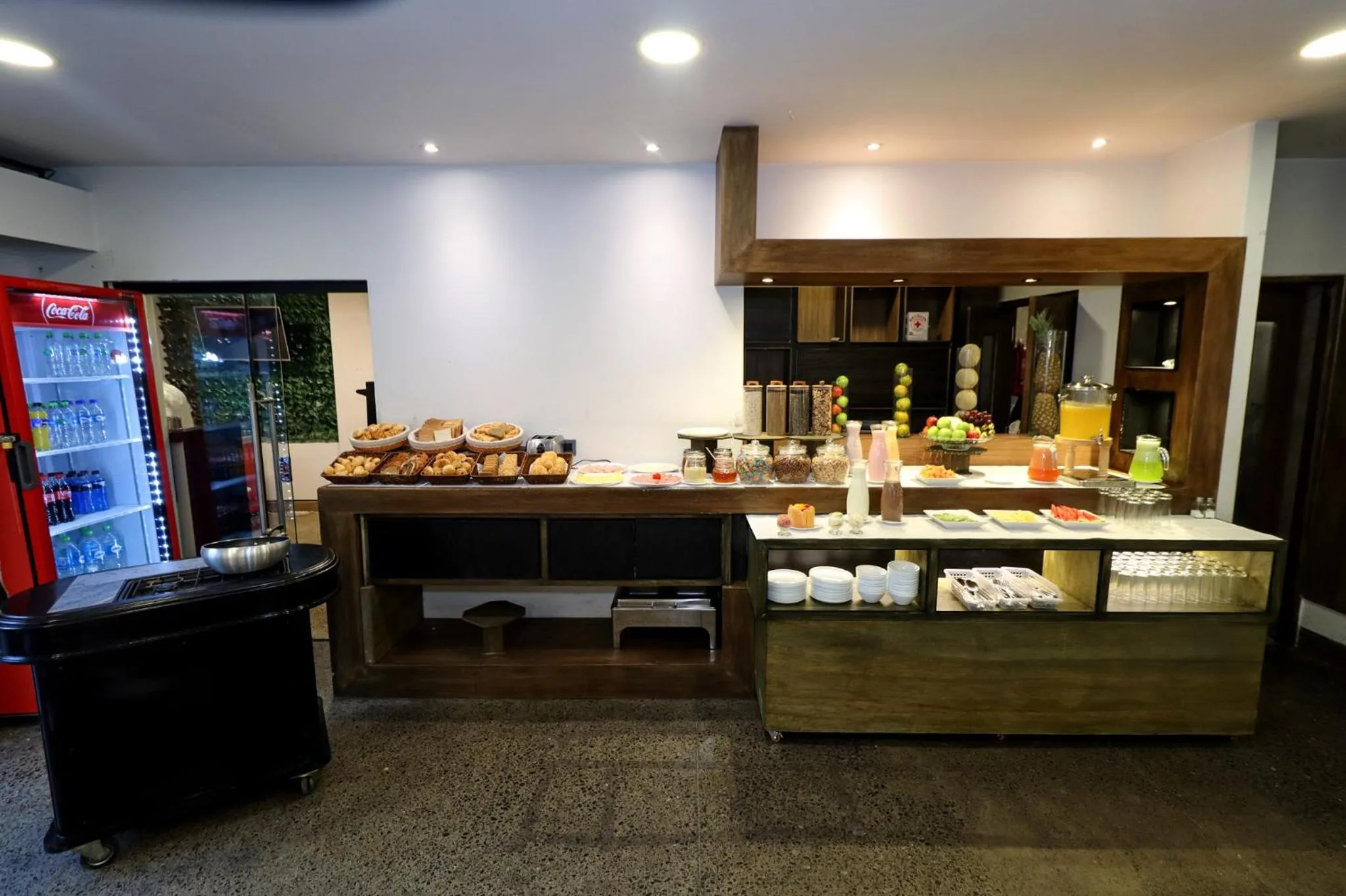 Restaurant/places to eat in Madero Hotel & Suites