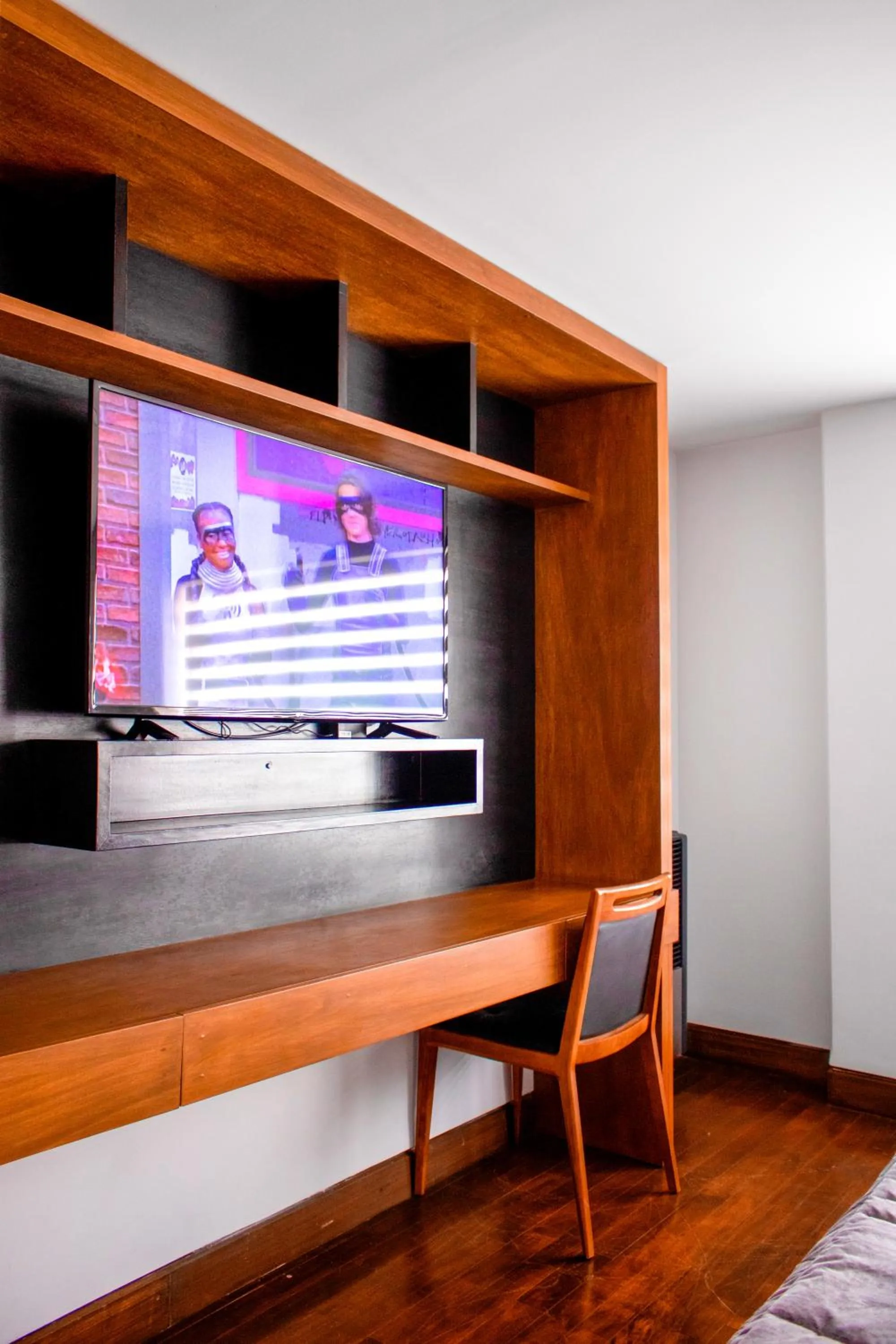 TV and multimedia in Madero Hotel & Suites