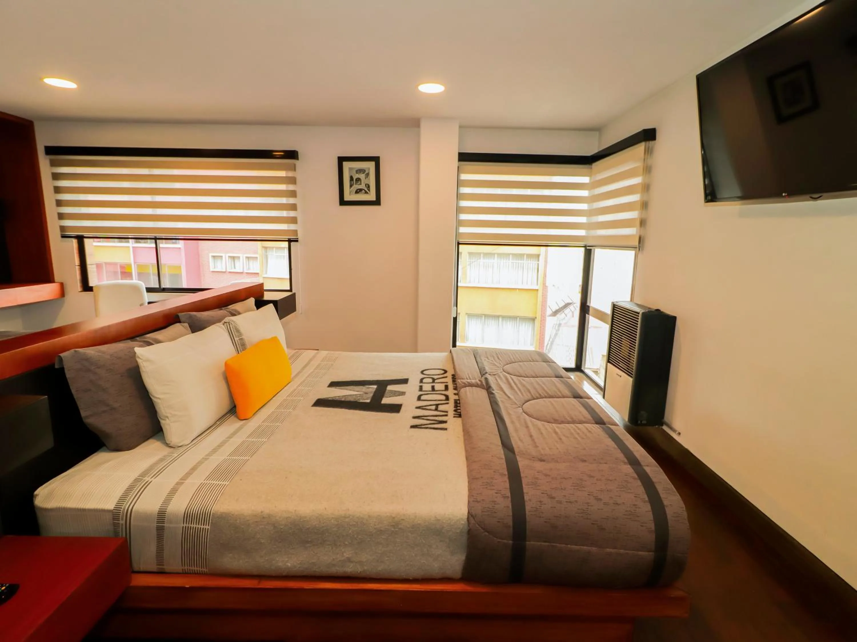 Bed in Madero Hotel & Suites