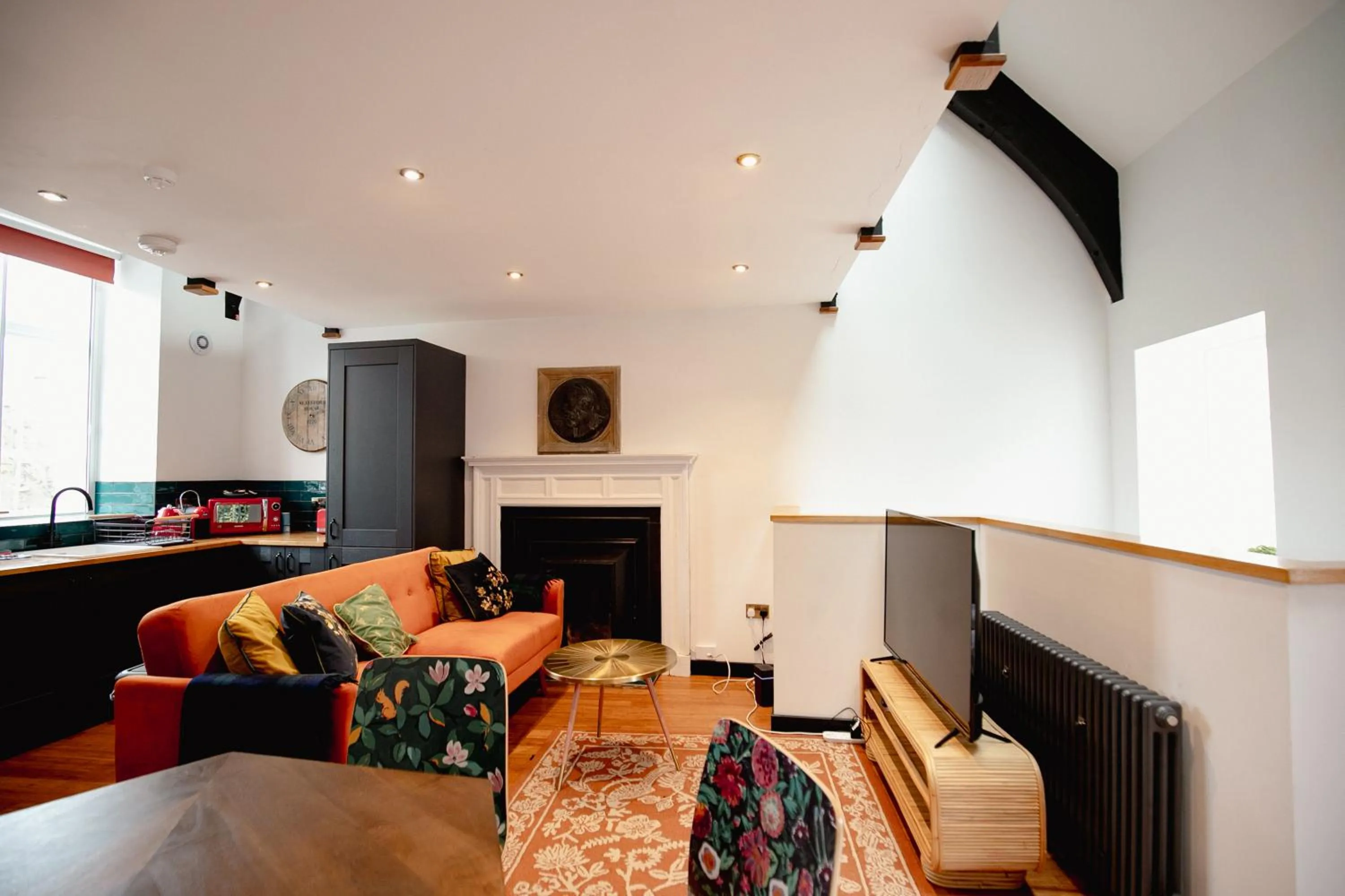 Slateford House 1770 Luxury Aparthotel by The House of Danu