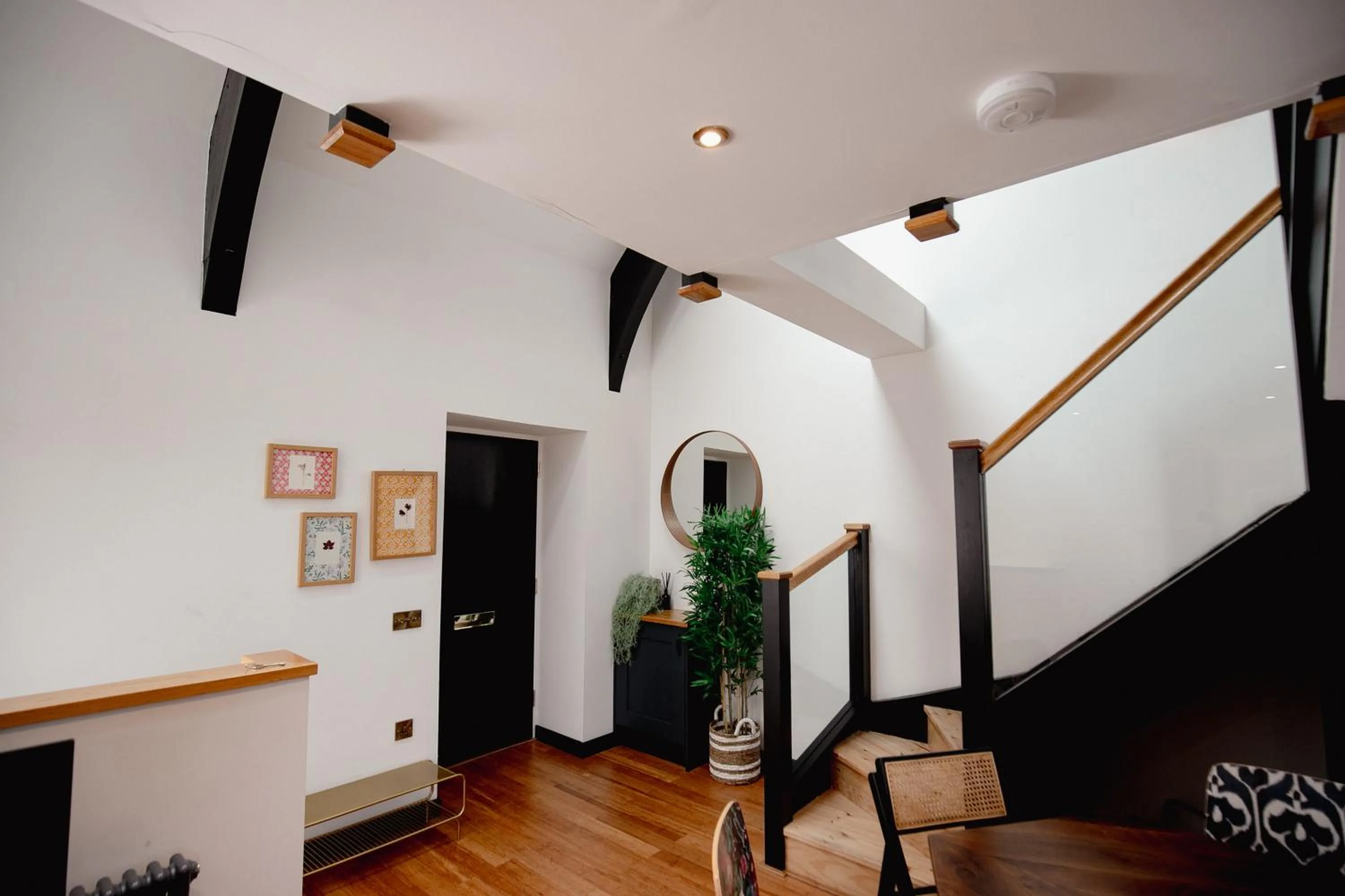 Slateford House 1770 Luxury Aparthotel by The House of Danu