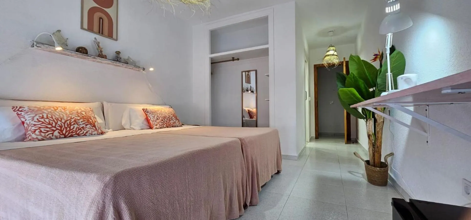 Bed in LOS NAREJOS Hotel