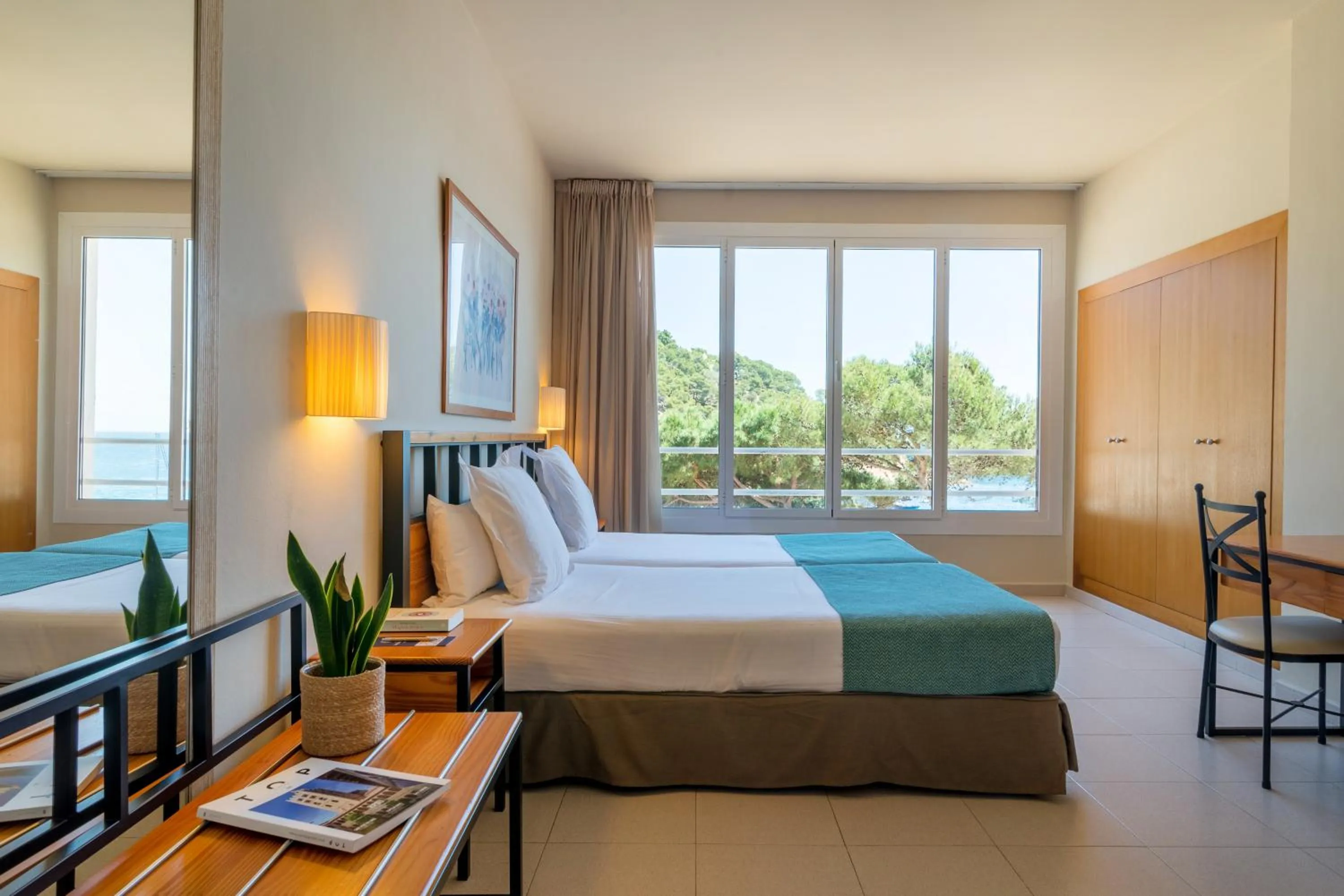 Bed in Hotel Hostalillo by Escampa Hotels