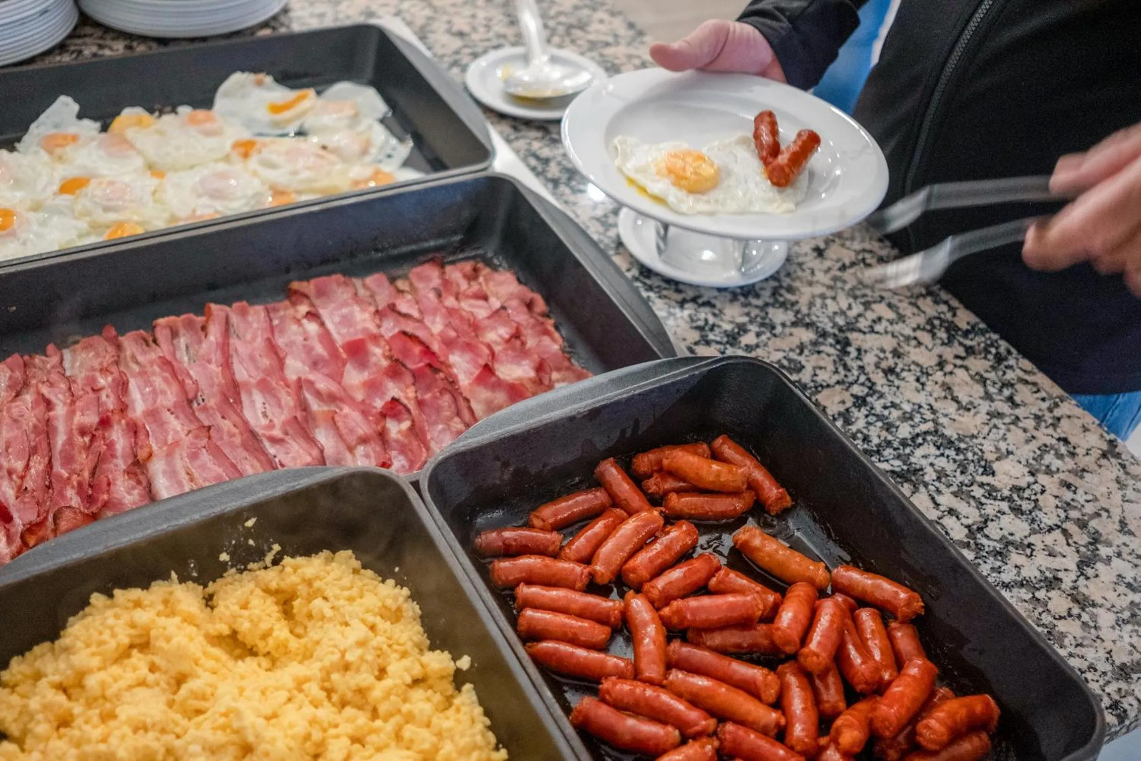 Breakfast in Hotel Hostalillo by Escampa Hotels