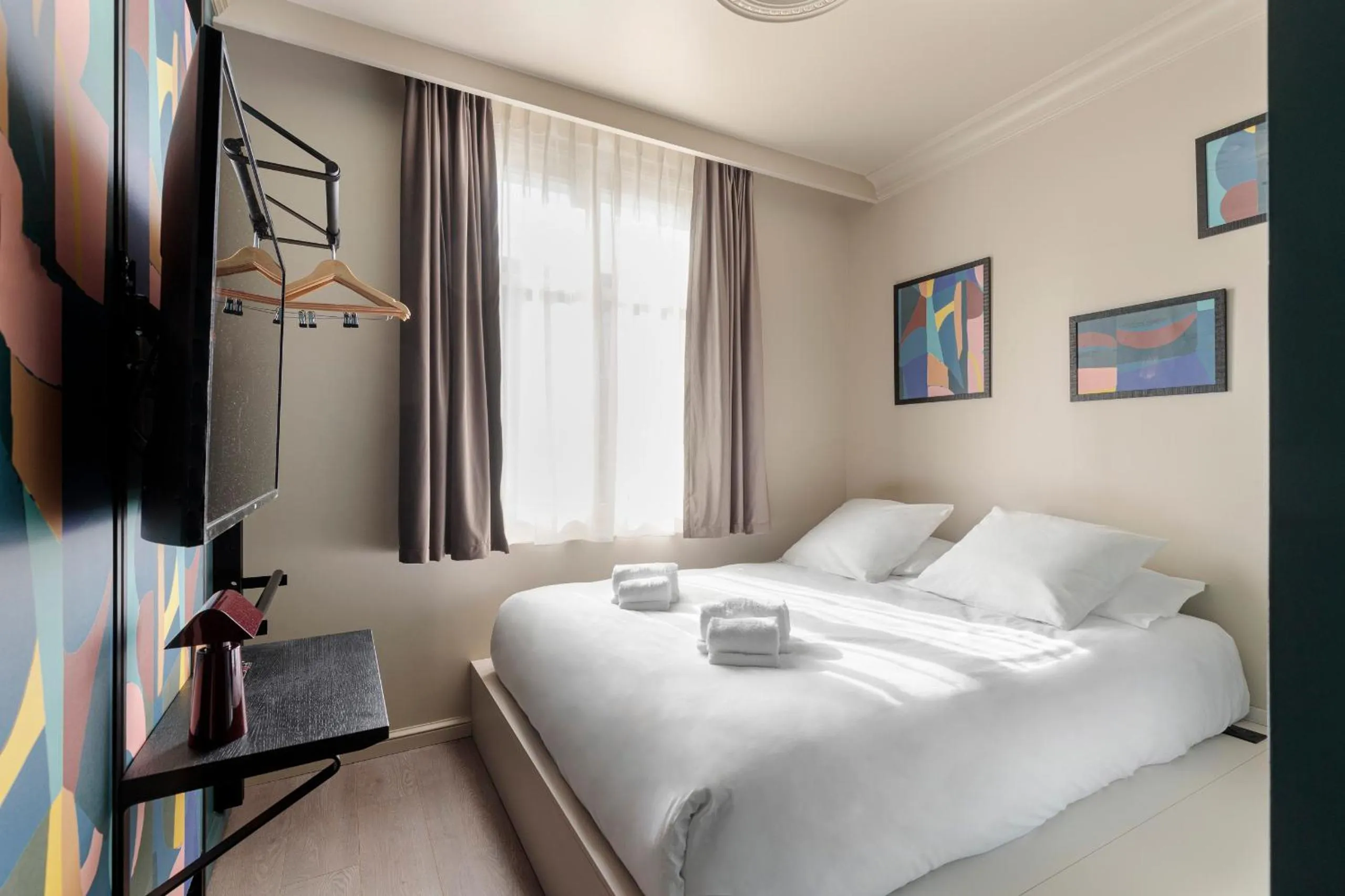 TV and multimedia, Bed in Gogaille - Corneille - Accès autonome