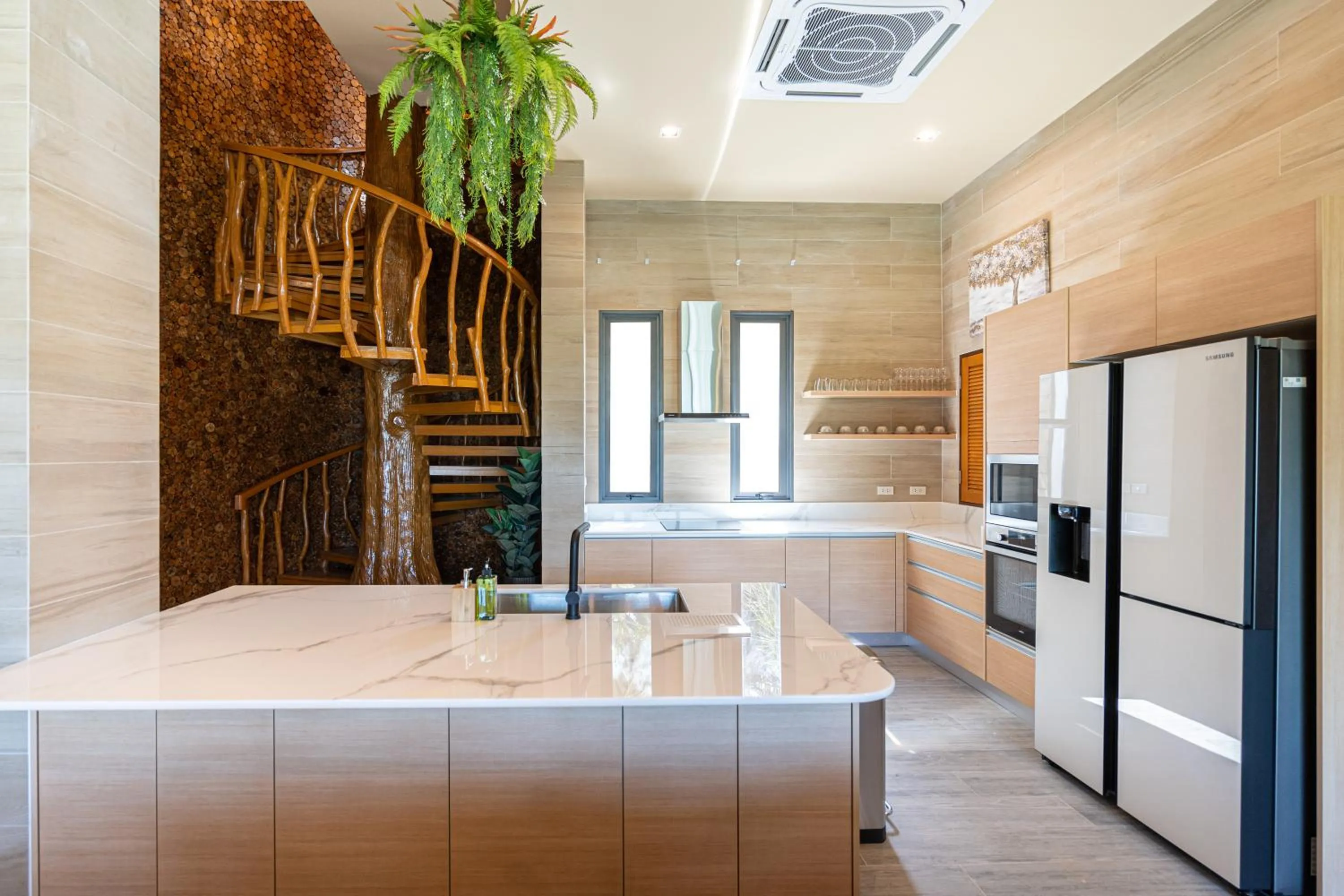 Kitchen or kitchenette in Three Monkeys Villas