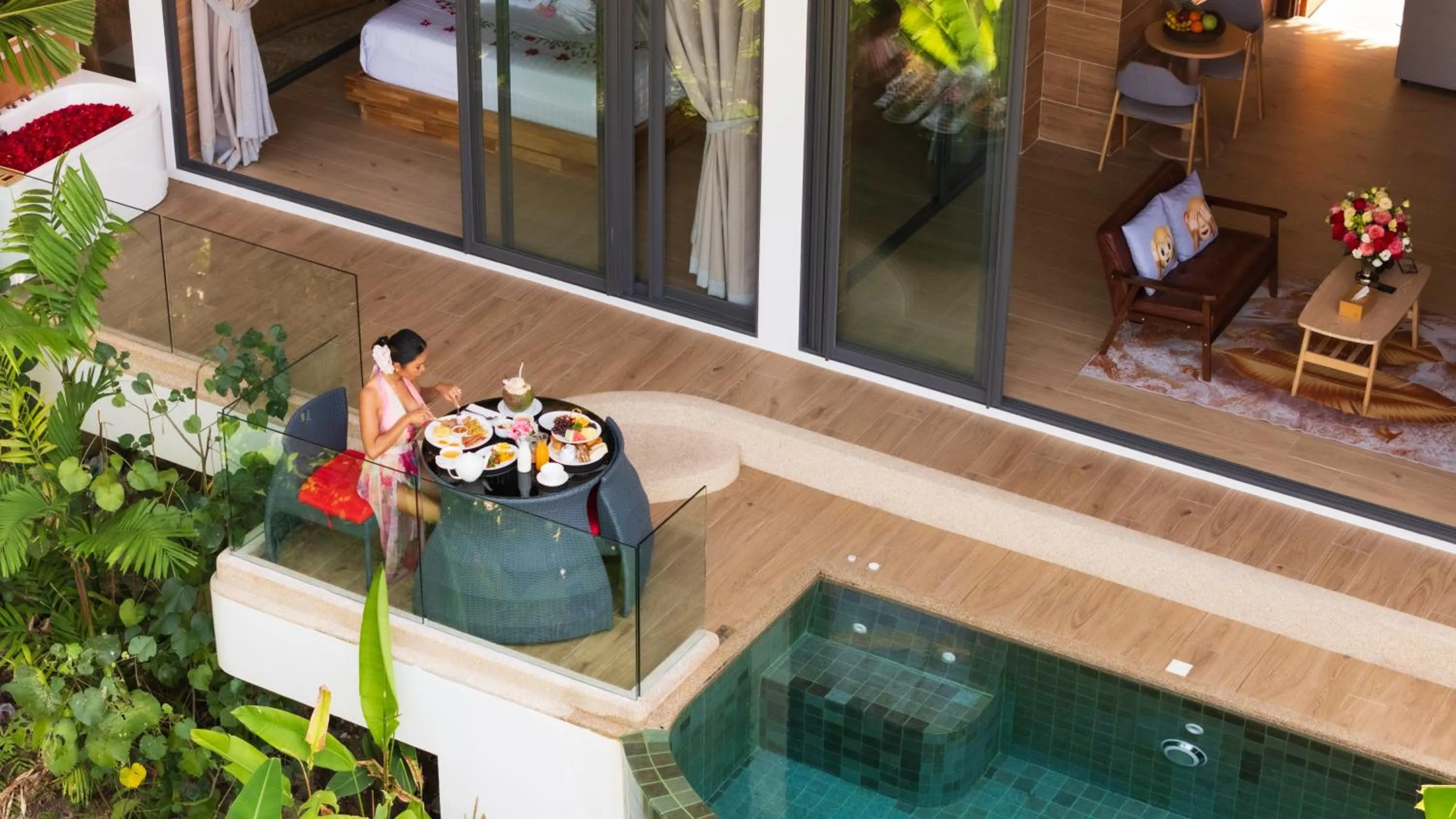 Three Monkeys Villas