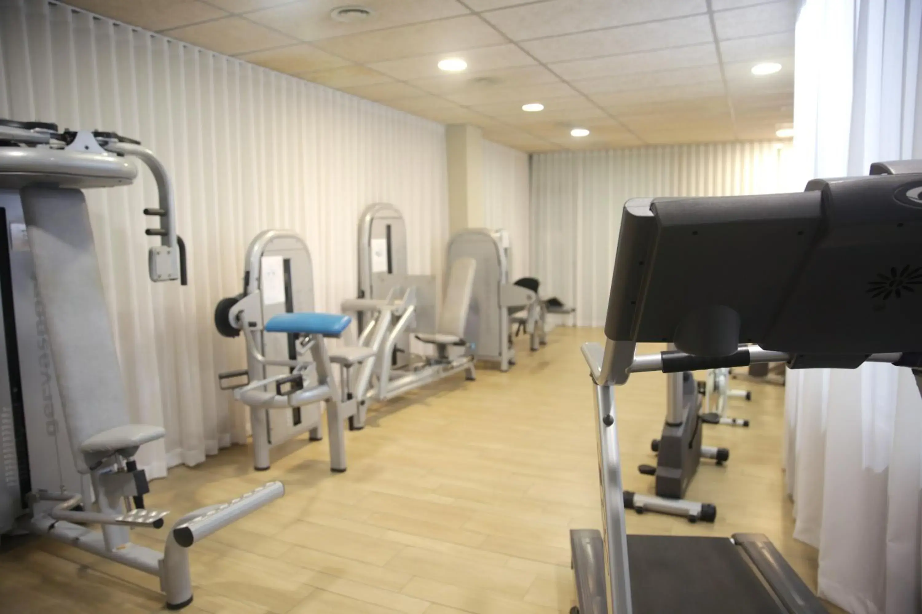 Fitness centre/facilities in Eurosalou & Spa Fitness centre/facilities in Eurosalou & Spa
