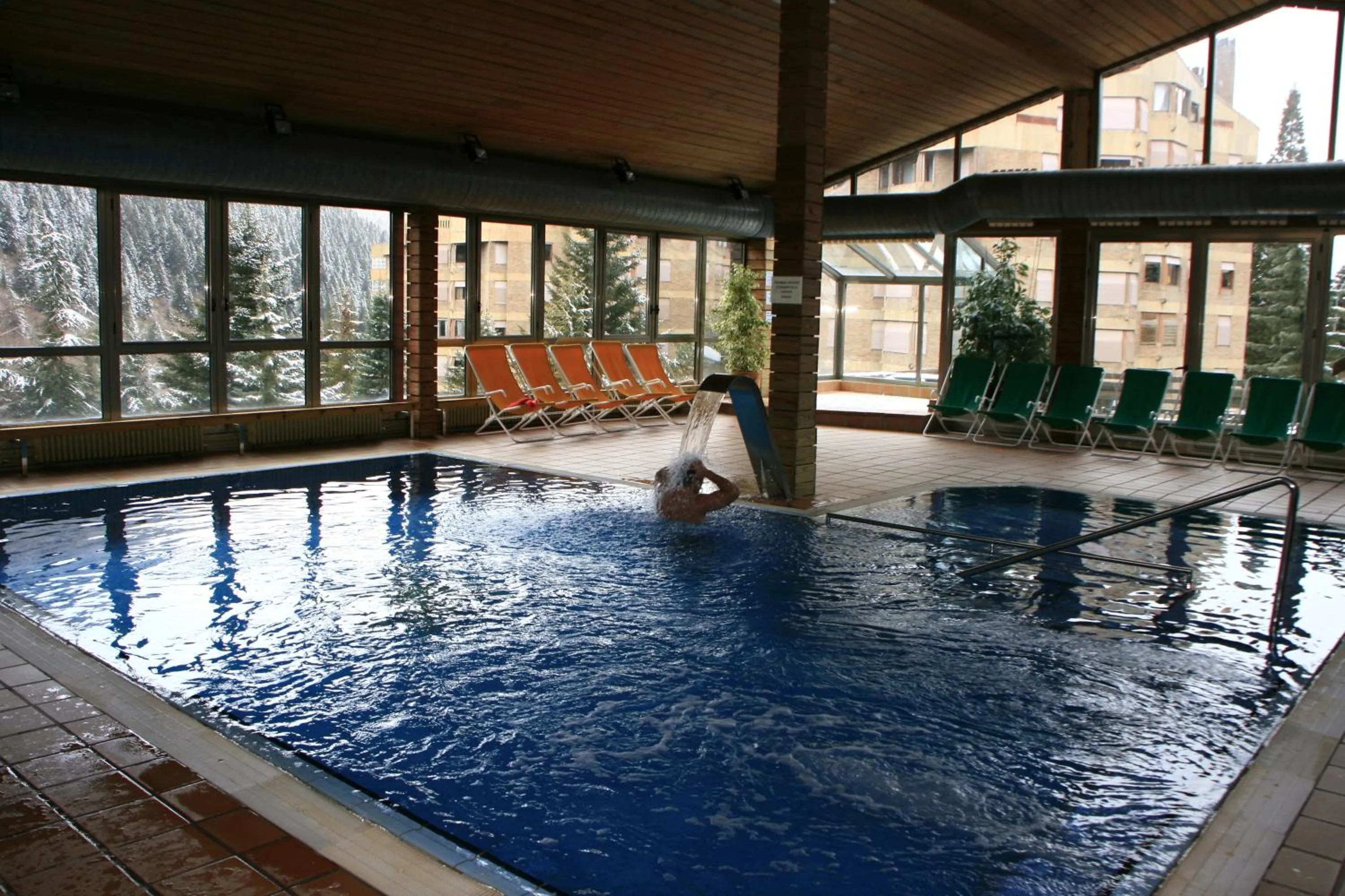 Swimming pool in Tuc Blanc