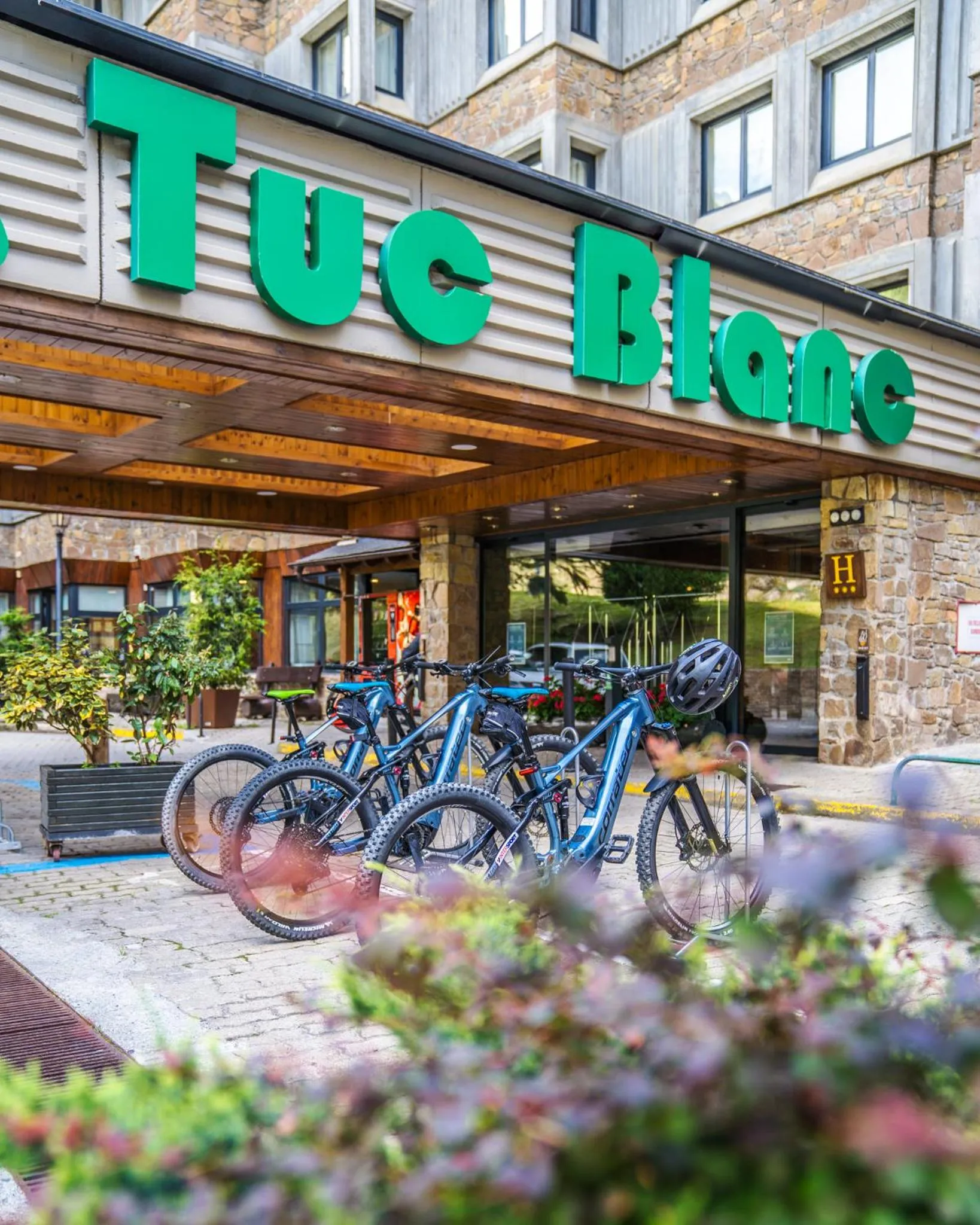 Off site in Tuc Blanc