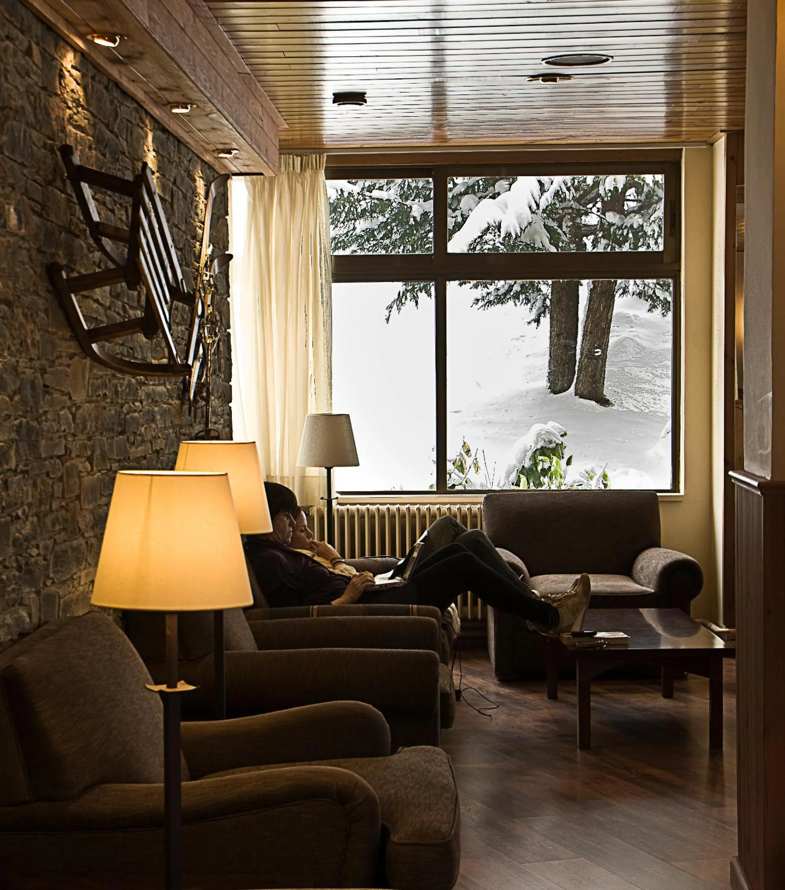 Communal lounge/ TV room in Tuc Blanc