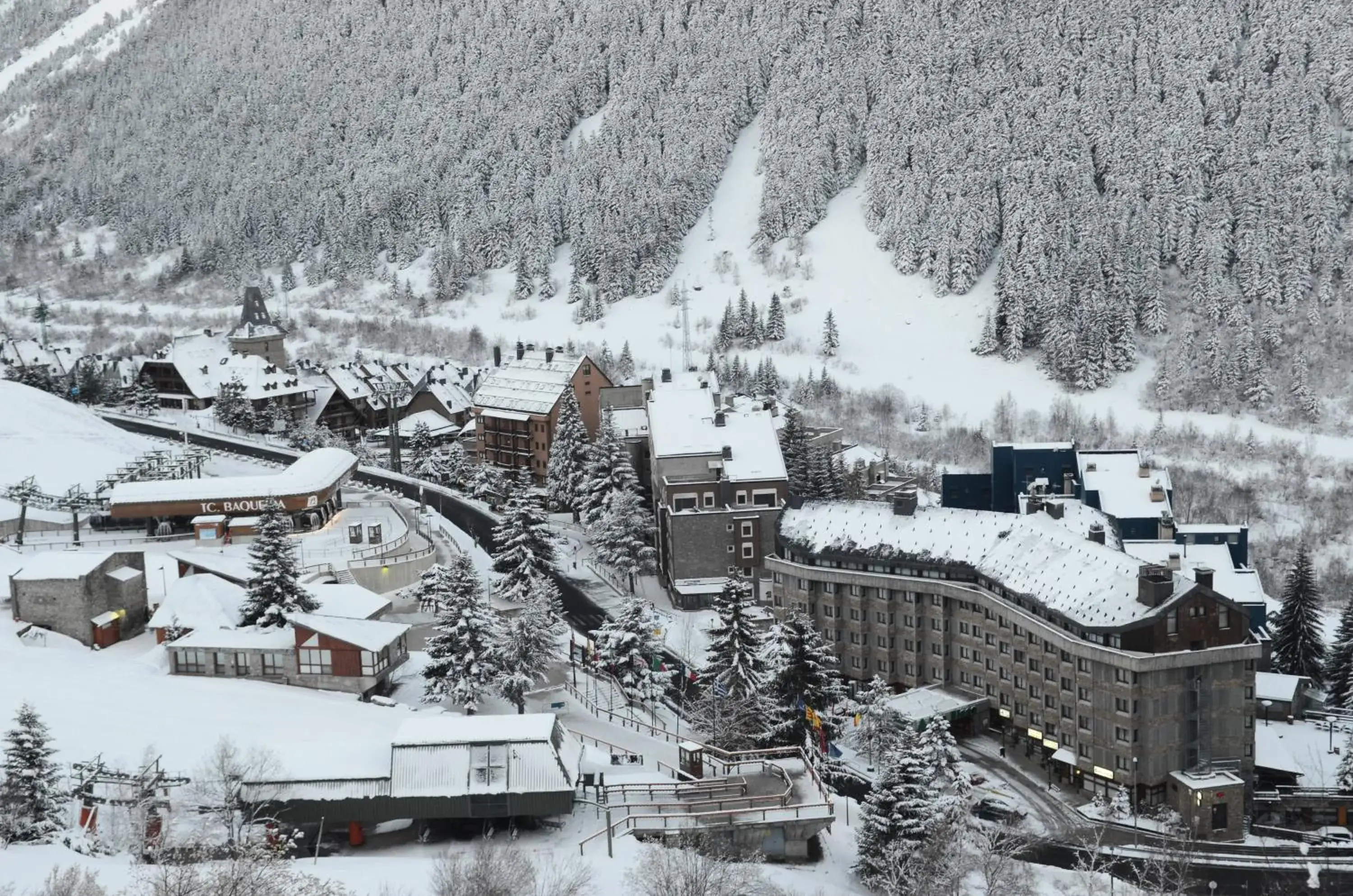 Property building in Tuc Blanc Property building in Tuc Blanc