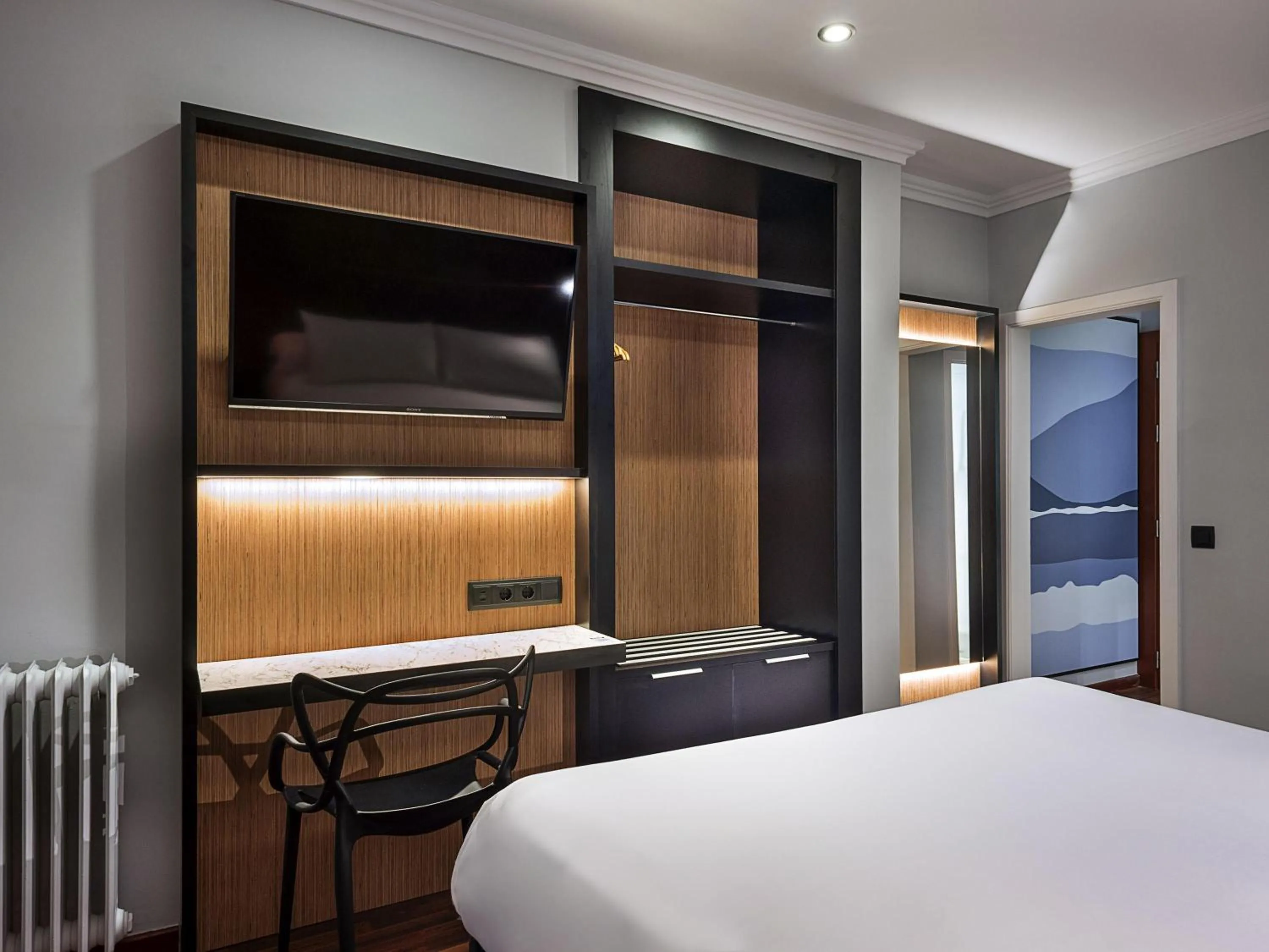 Bedroom, Bed in Ibis Styles Figueres Ronda