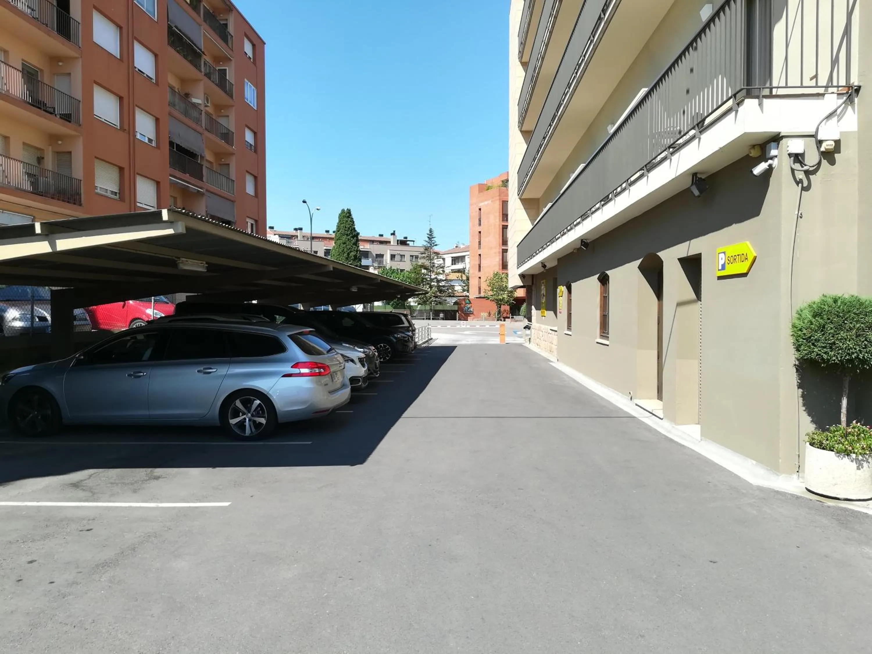 Area and facilities in Ibis Styles Figueres Ronda