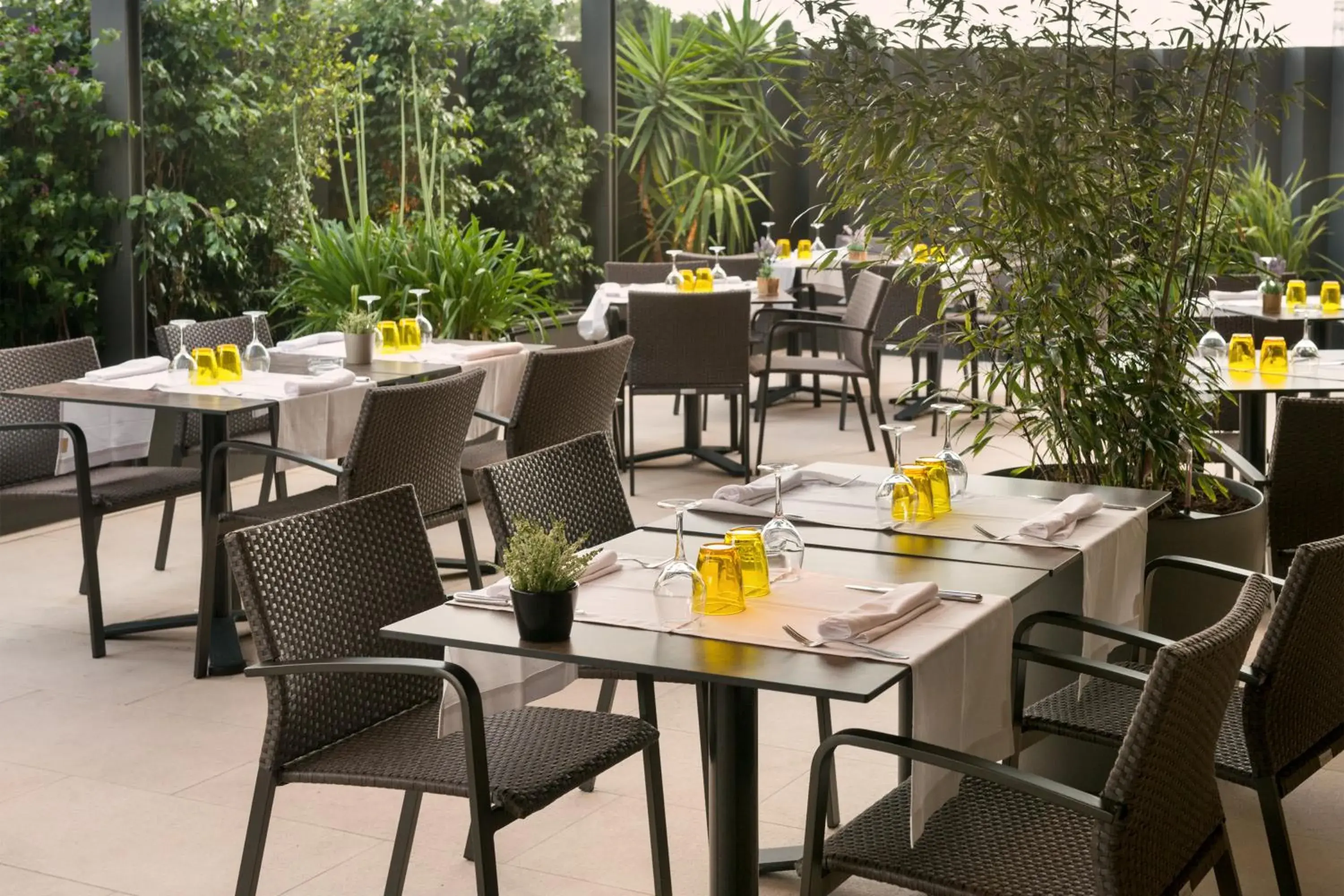 Restaurant/places to eat in Ibis Styles Figueres Ronda Restaurant/places to eat in Ibis Styles Figueres Ronda