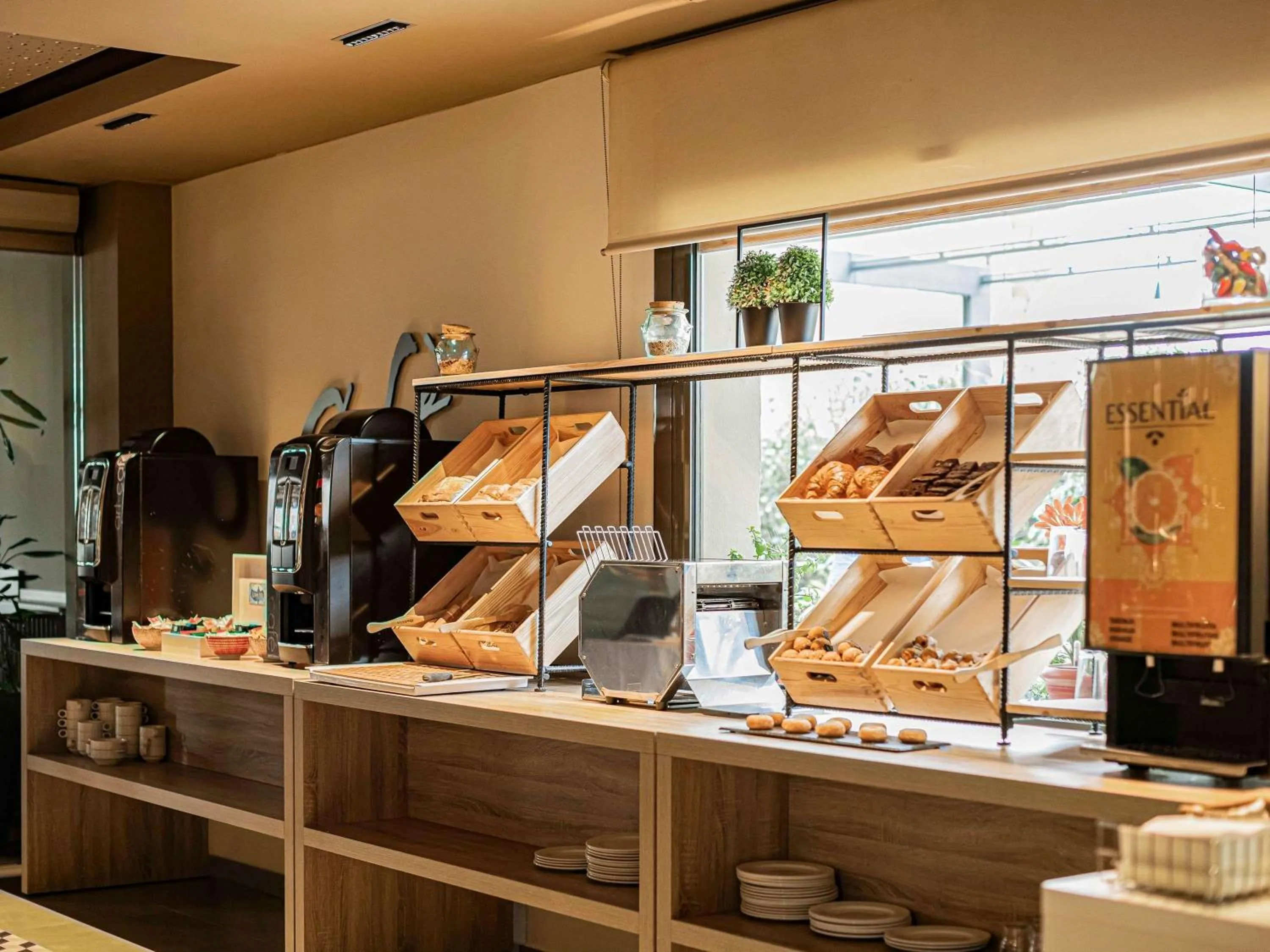 Property building in Ibis Styles Figueres Ronda