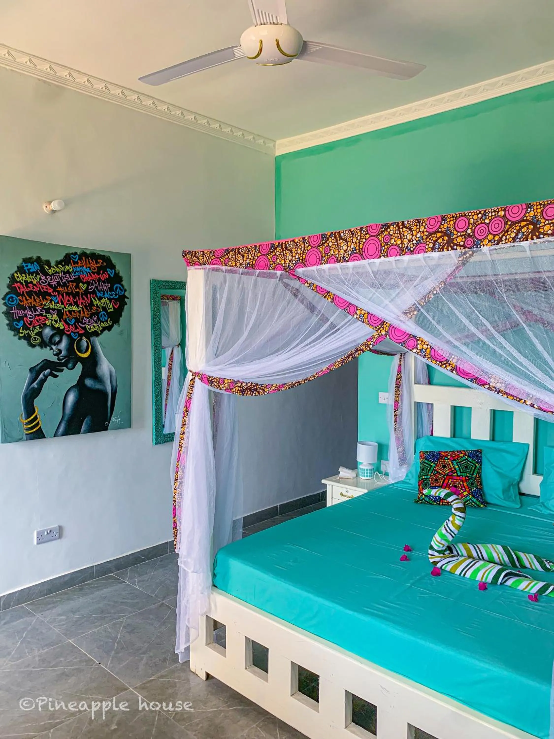 Bedroom, Bed in Pineapple House