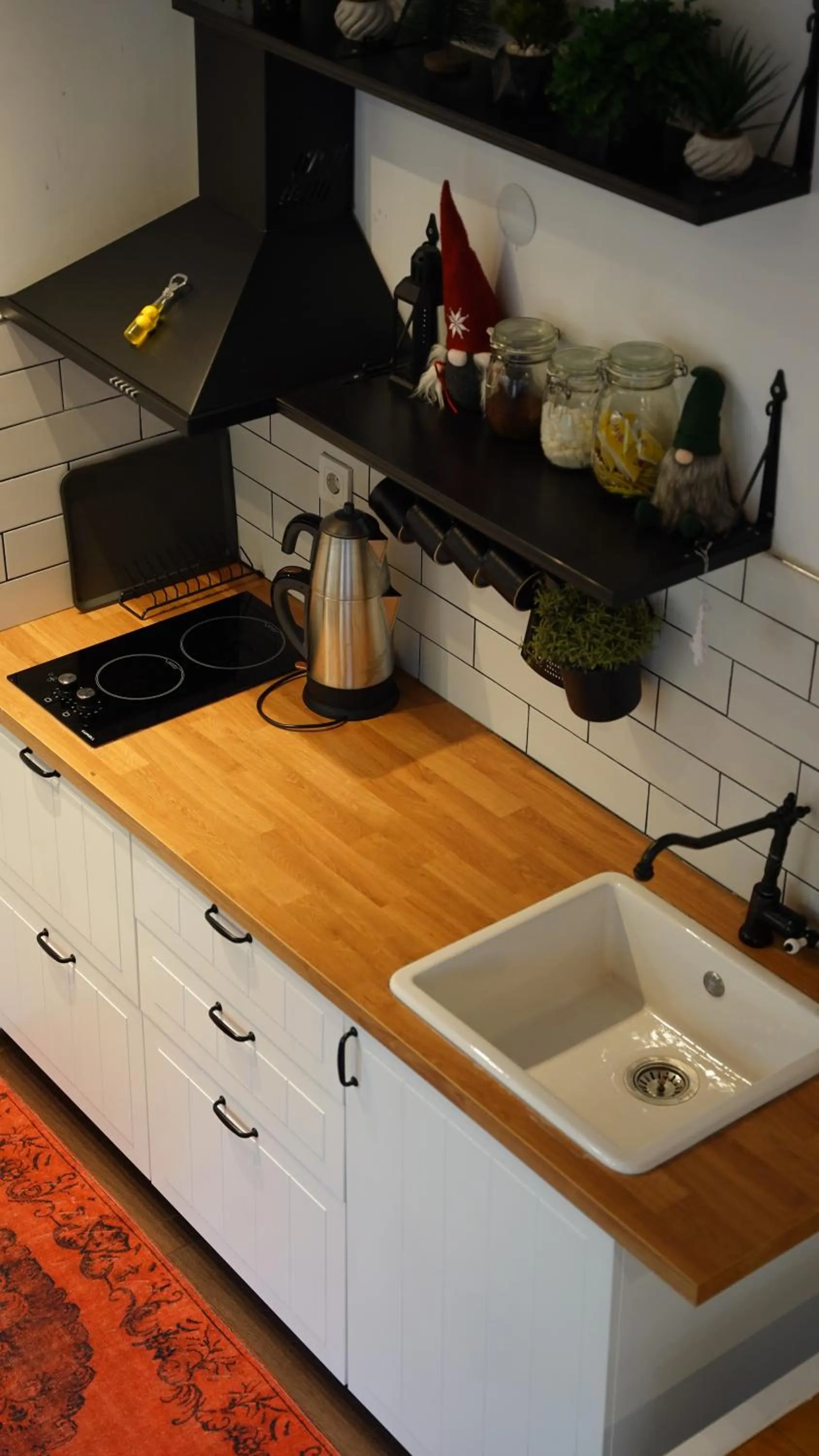 Kitchen or kitchenette in Pentalow Cabin