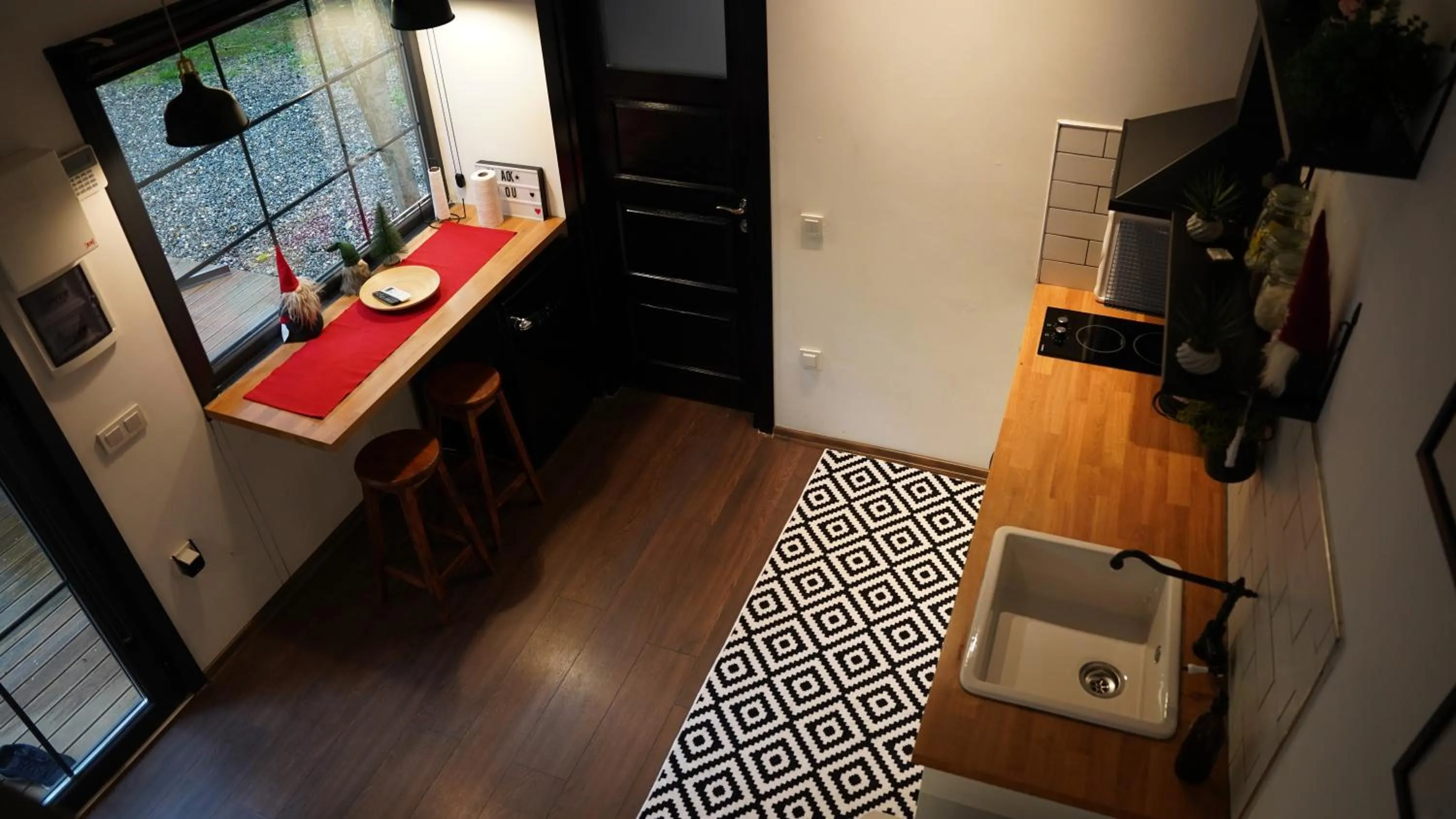 Kitchen or kitchenette in Pentalow Cabin