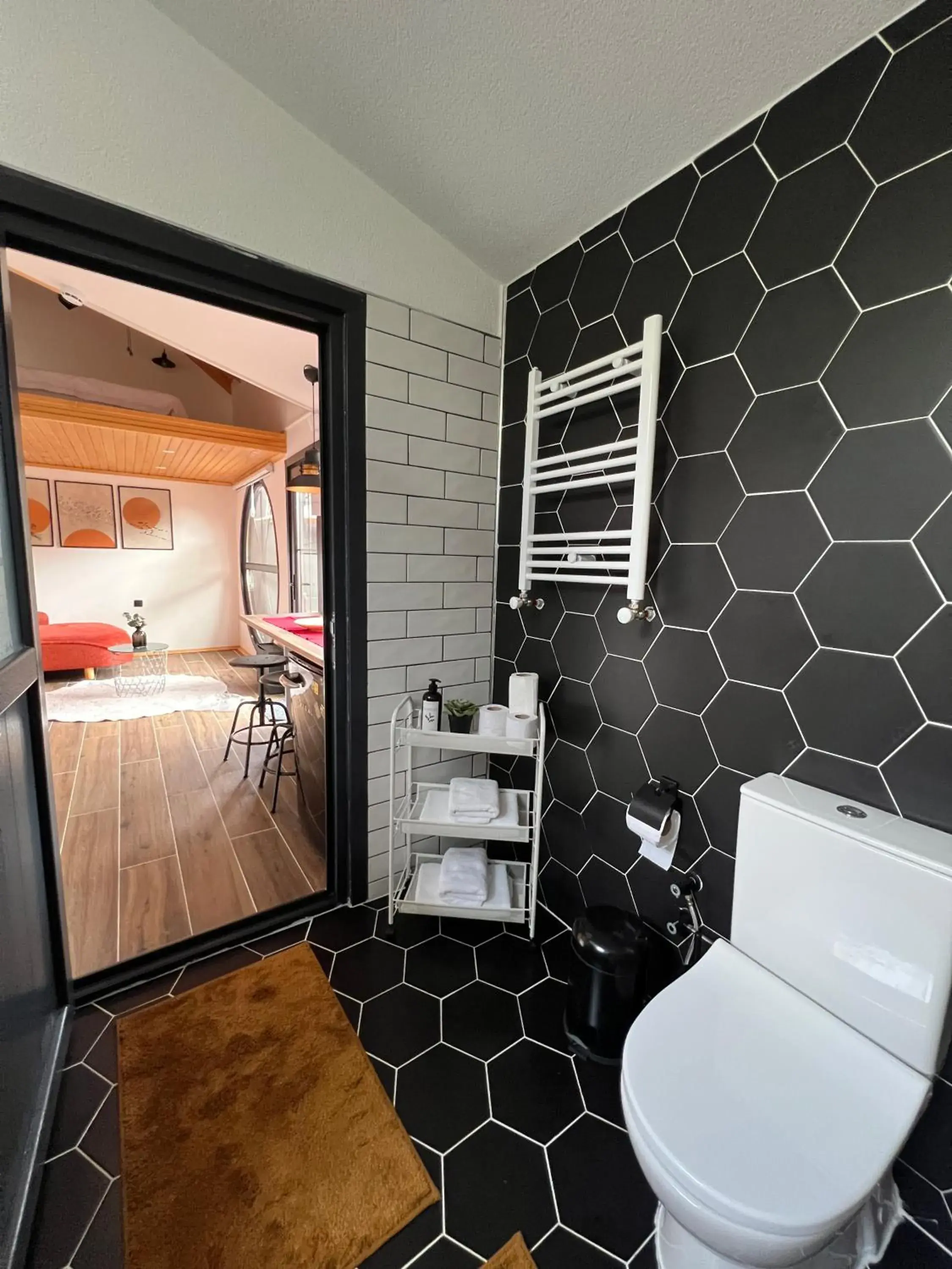 Bed in Pentalow Cabin Bed in Pentalow Cabin