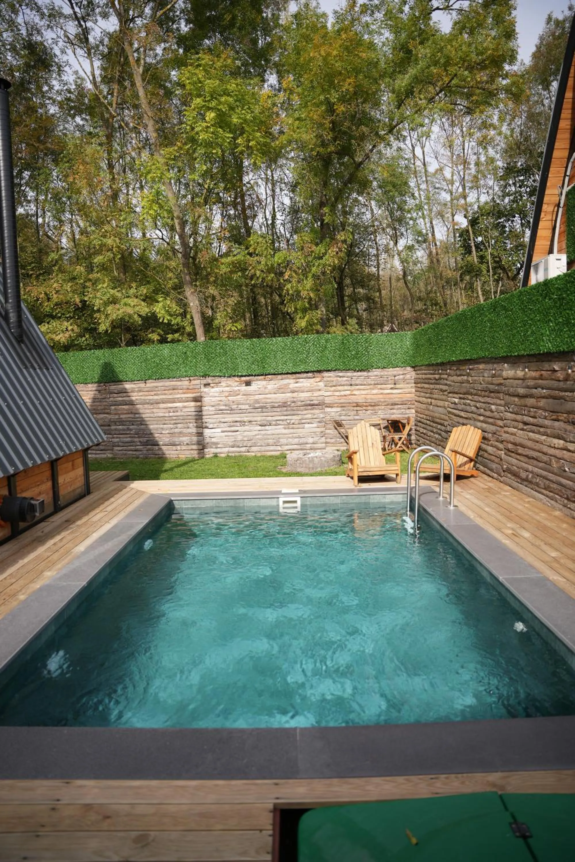 Day in Pentalow Cabin